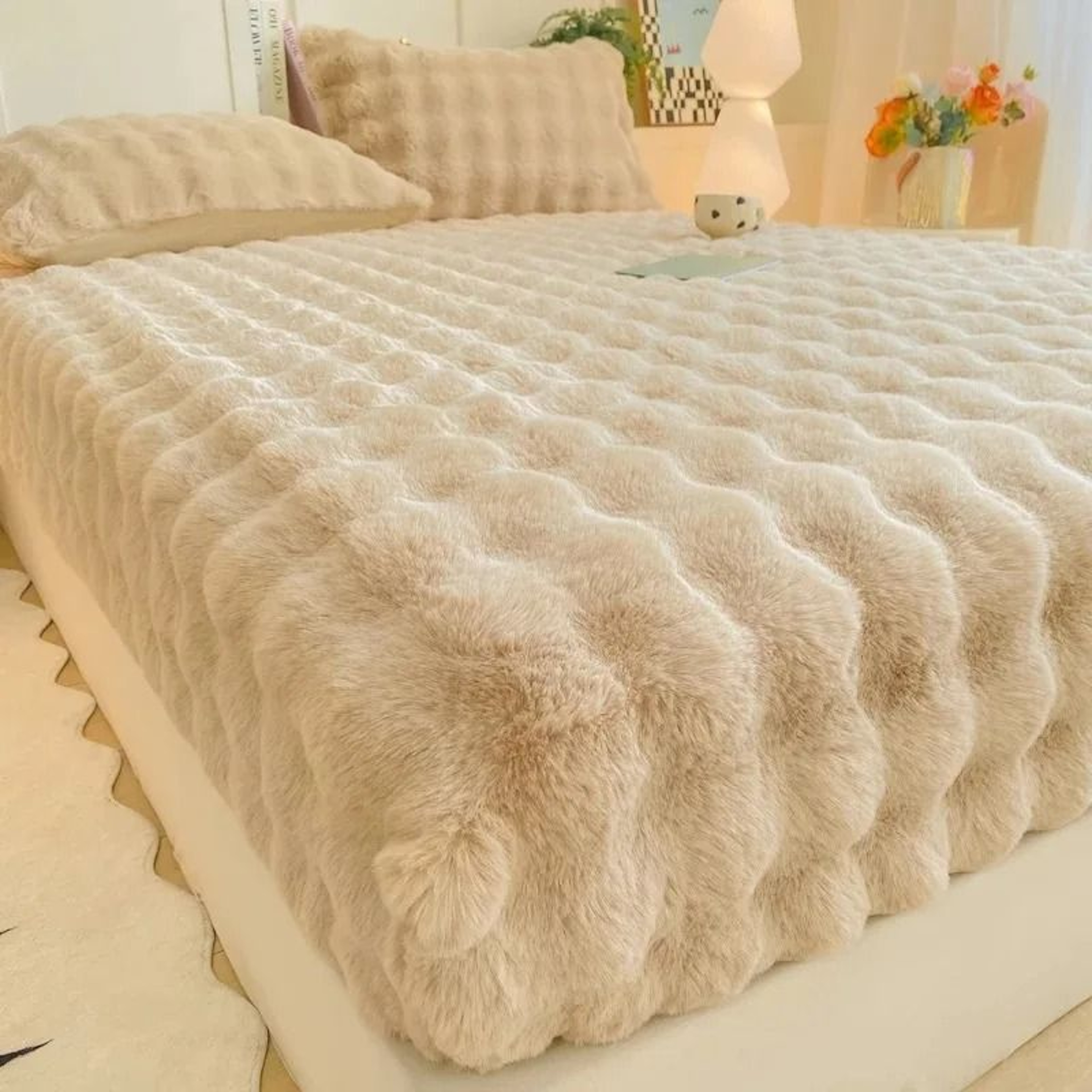 Fluffy Plush Rabbit Fleece Winter Fitted Bed Sheet Thickened Thermal Mattress Protector 9