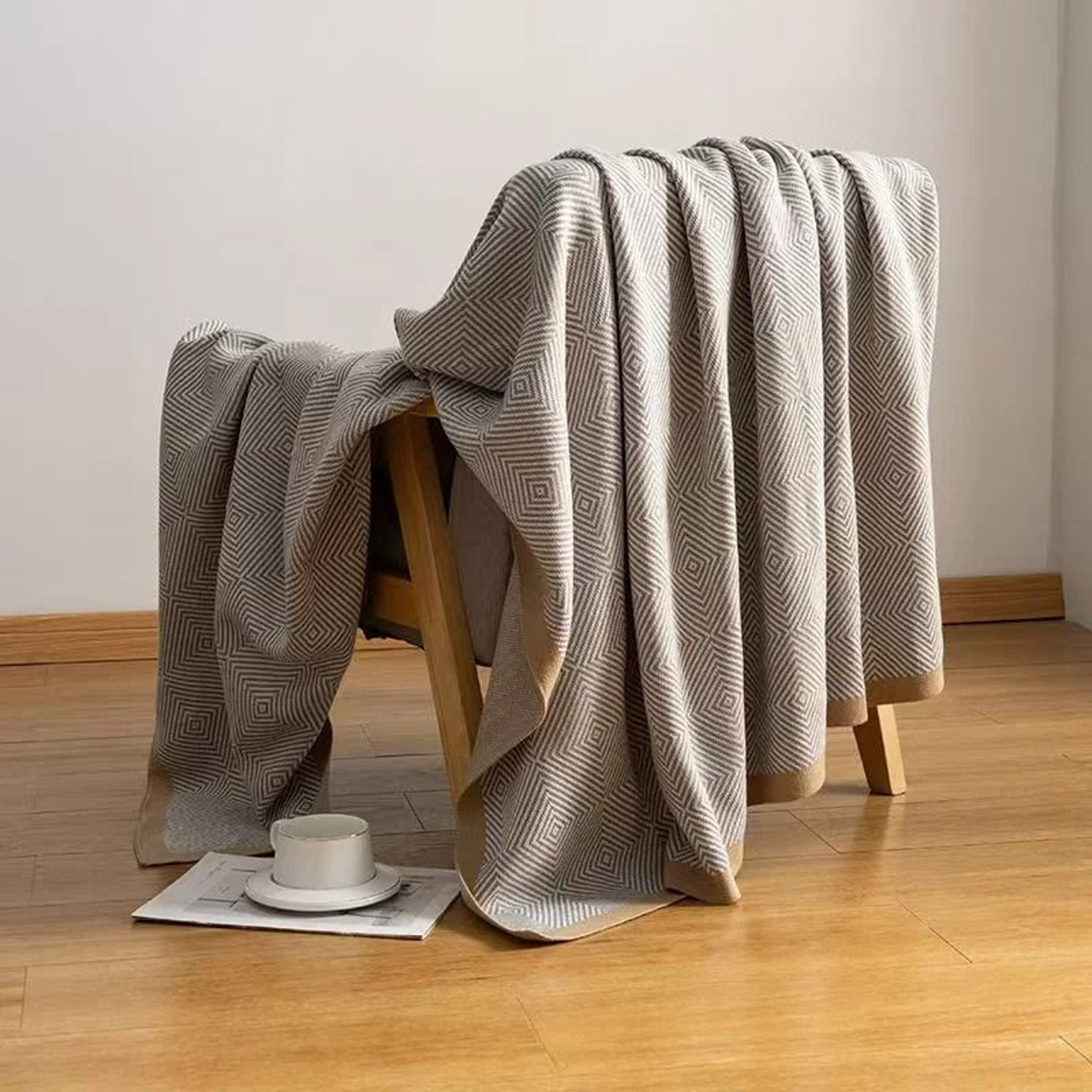 Light Luxury Paper  Fish Bone Pattern Sofa Throw Blanket MultiFunctional Living Room Nap  Office Bl 3