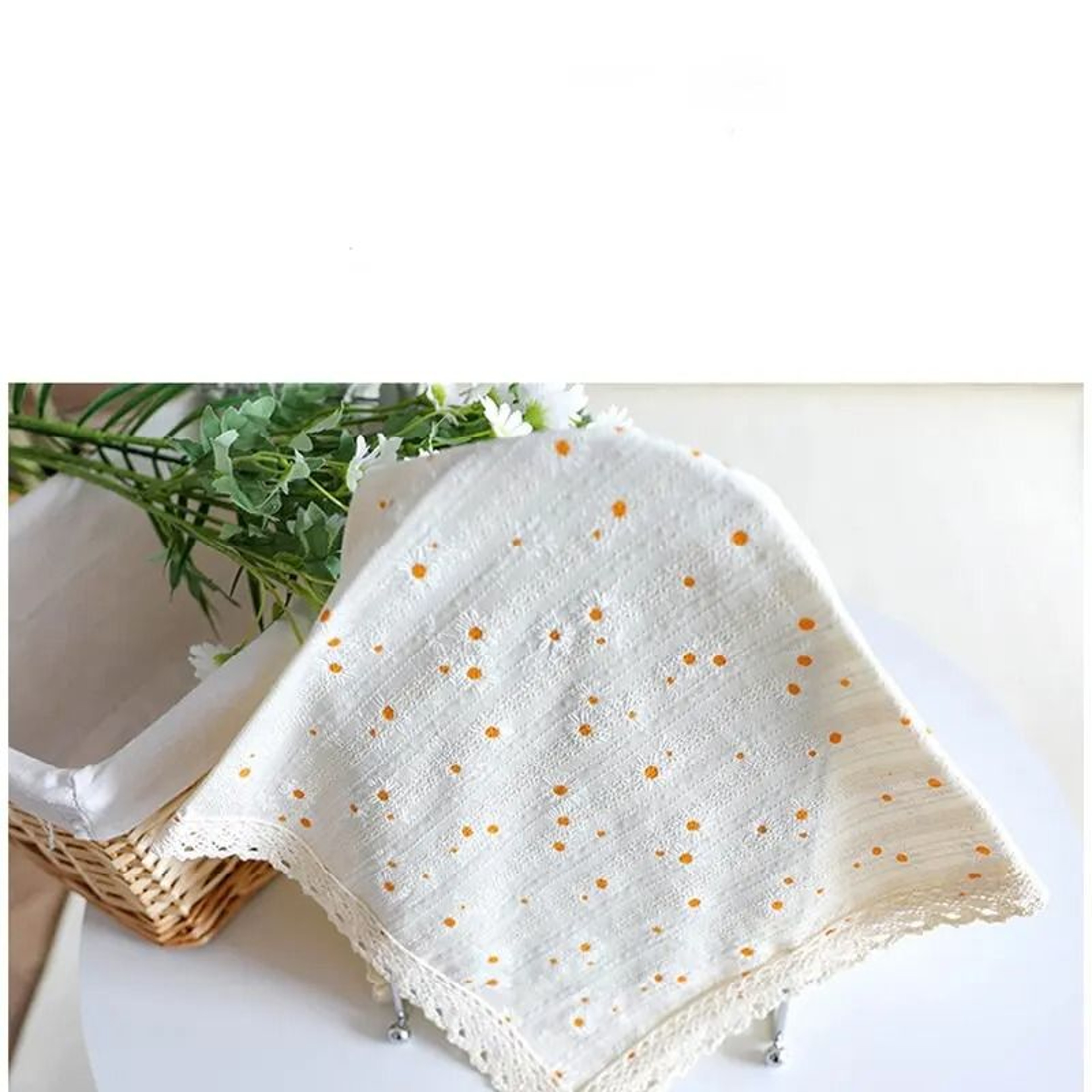 Beige Daisy Lace Tassels Cotton Tablecloth Rustic Boho Rectangle Table Cover For Tea Tables Kitchen 4