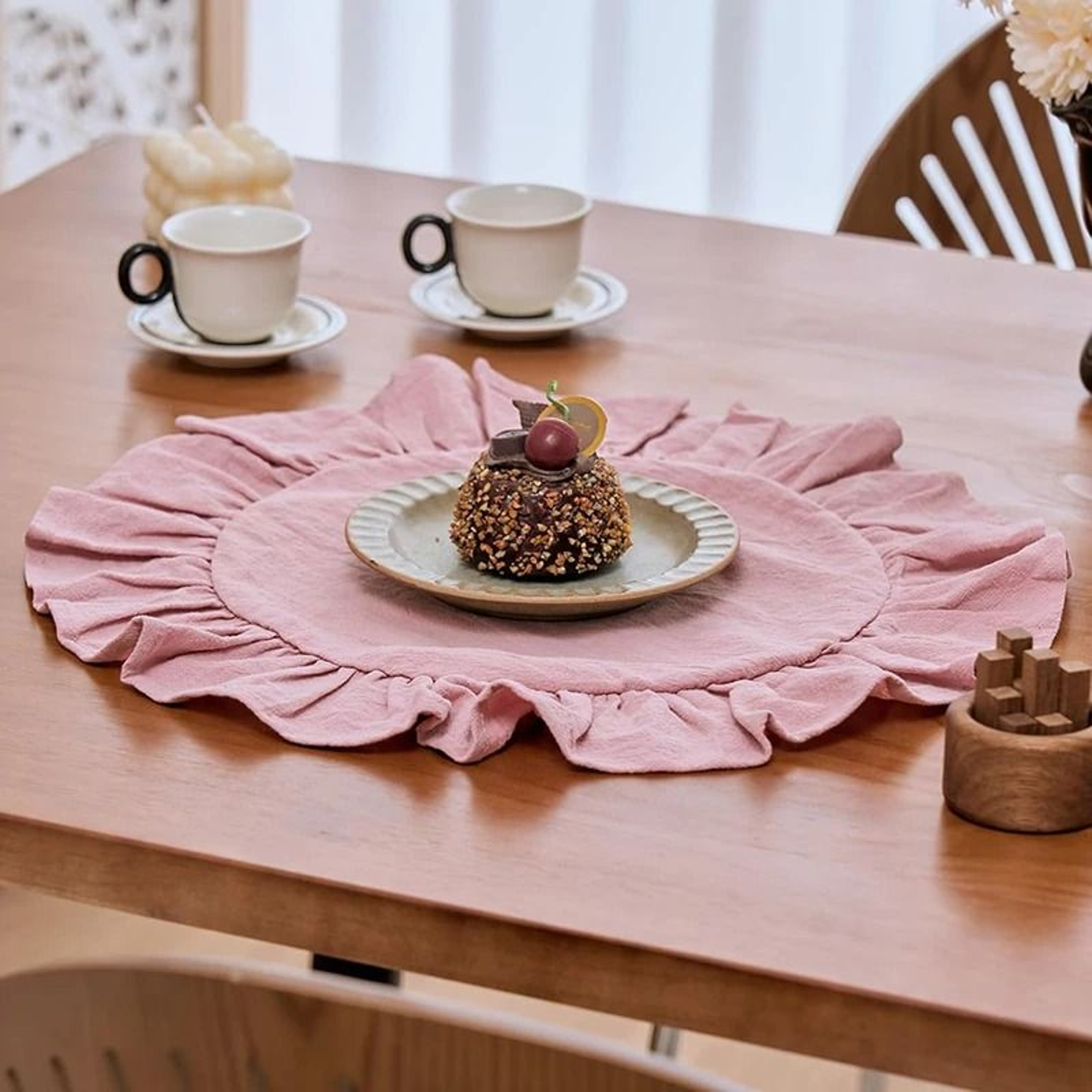 Set Of 4 Ruffle Placemats  Washable Cloth Napkins Farmhouse Table Mats For Dining Weddings  Home De 3