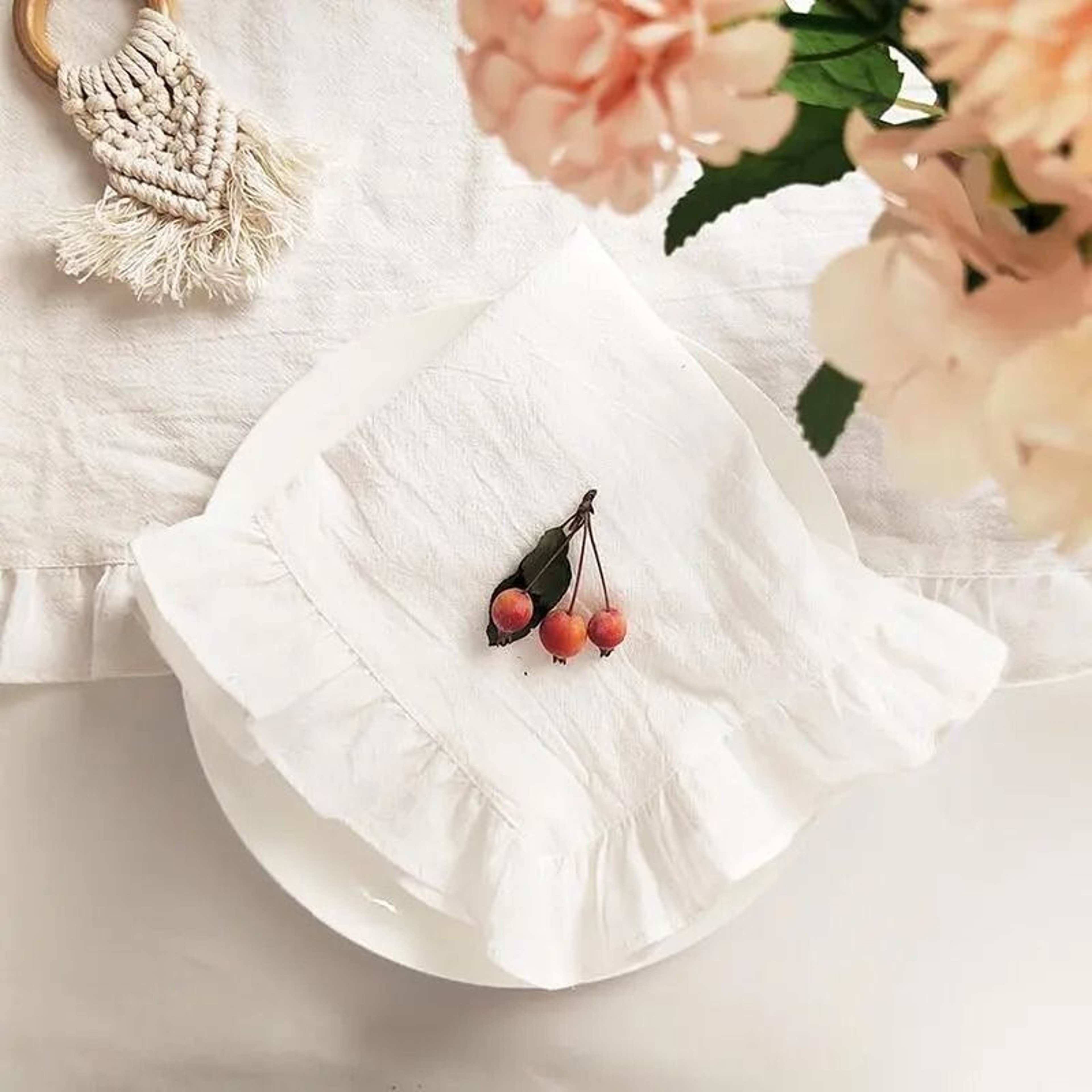 Christmas Ruffled Cotton Table Runner Rustic Farmhouse Table Decor For Weddings  Holidays 2
