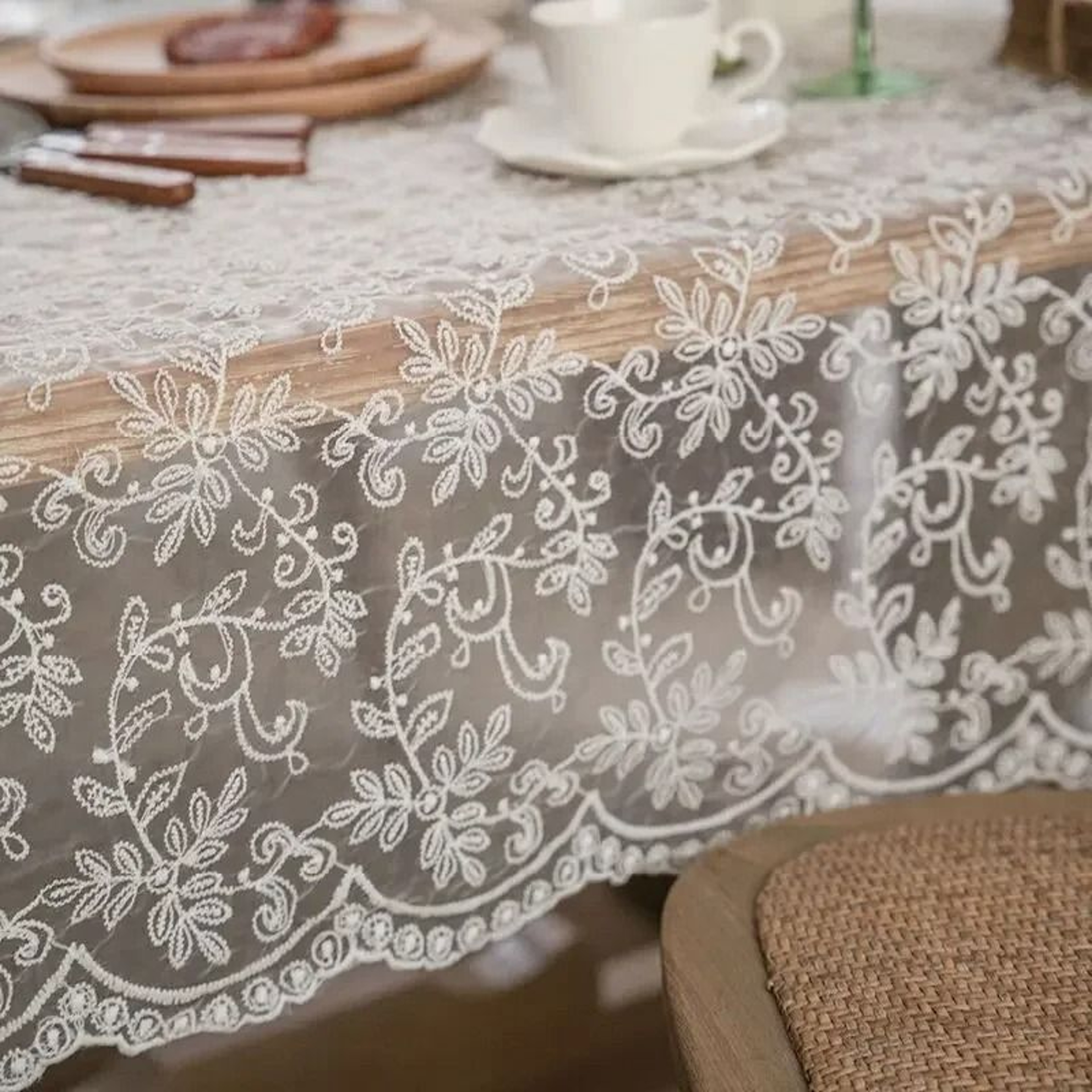 White Vintage Leaf Embroidery Lace Tablecloth With Eyelash Hem Farmhouse Cover For Wedding  Baby Sh 4