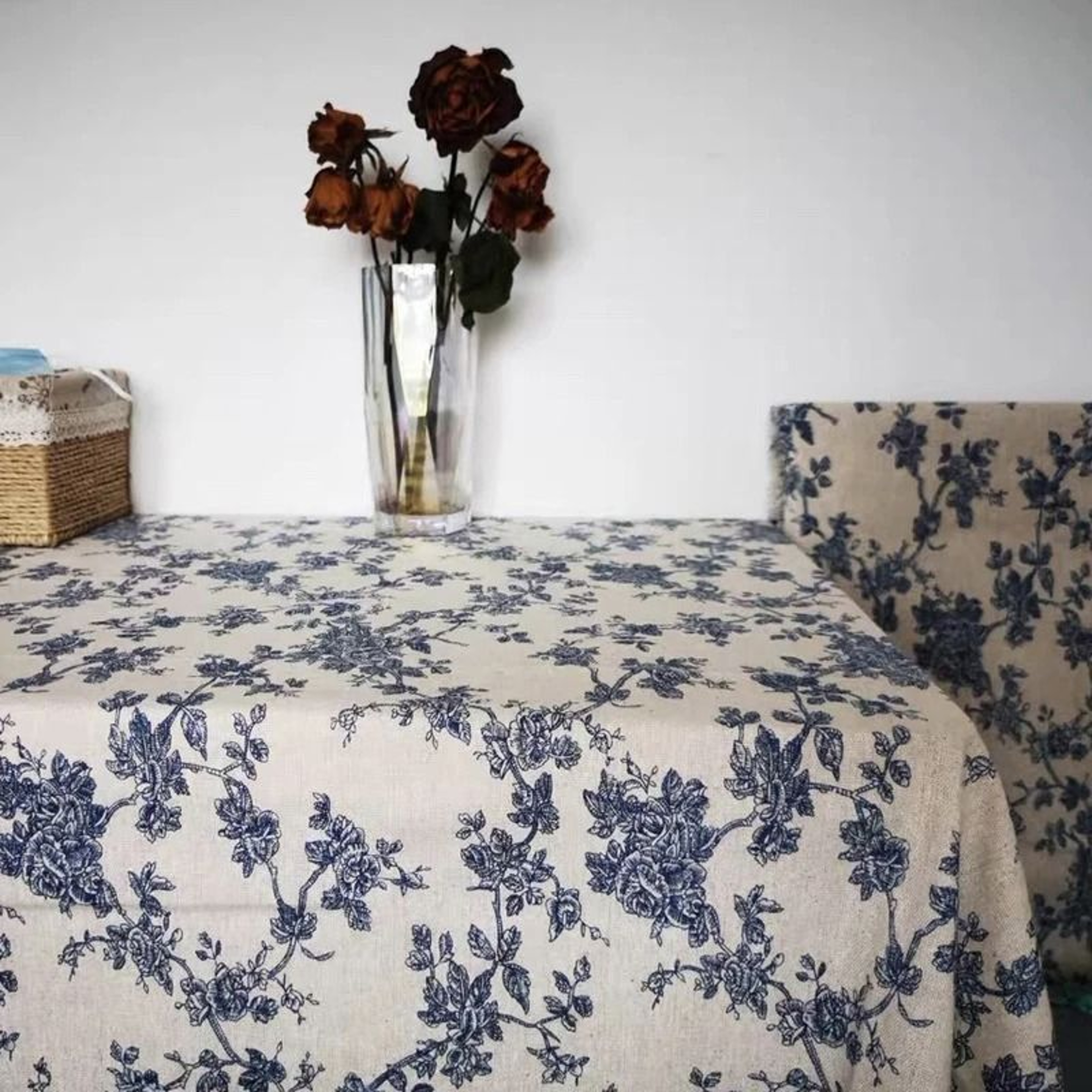 Blue Bohemian Floral Tassel Tablecloth DustProof Rectangle Fabric Cover For Kitchen  Holiday Party 5