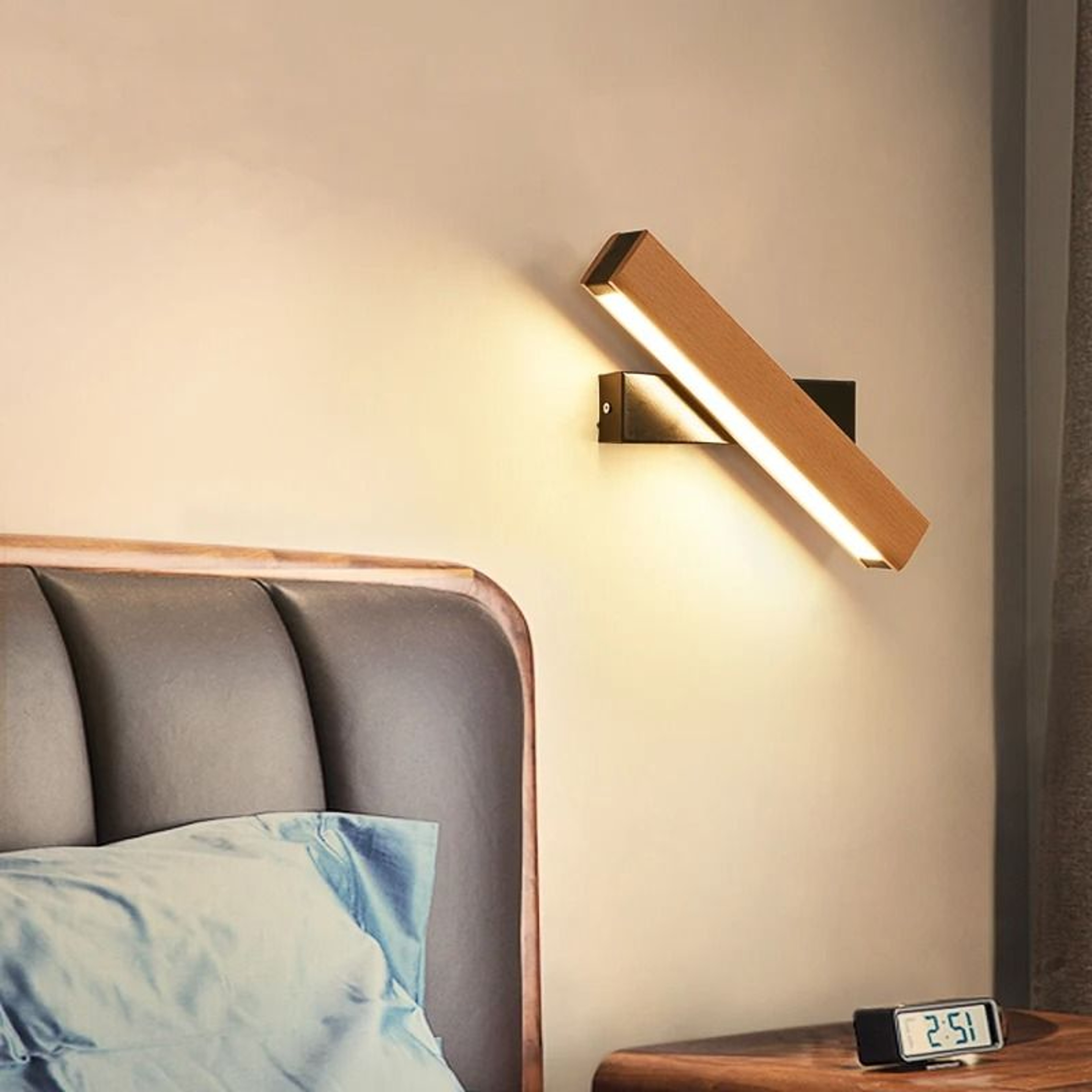 Nordic Rotatable Solid Wood LED Wall Lamp Adjustable Bedside Light 2