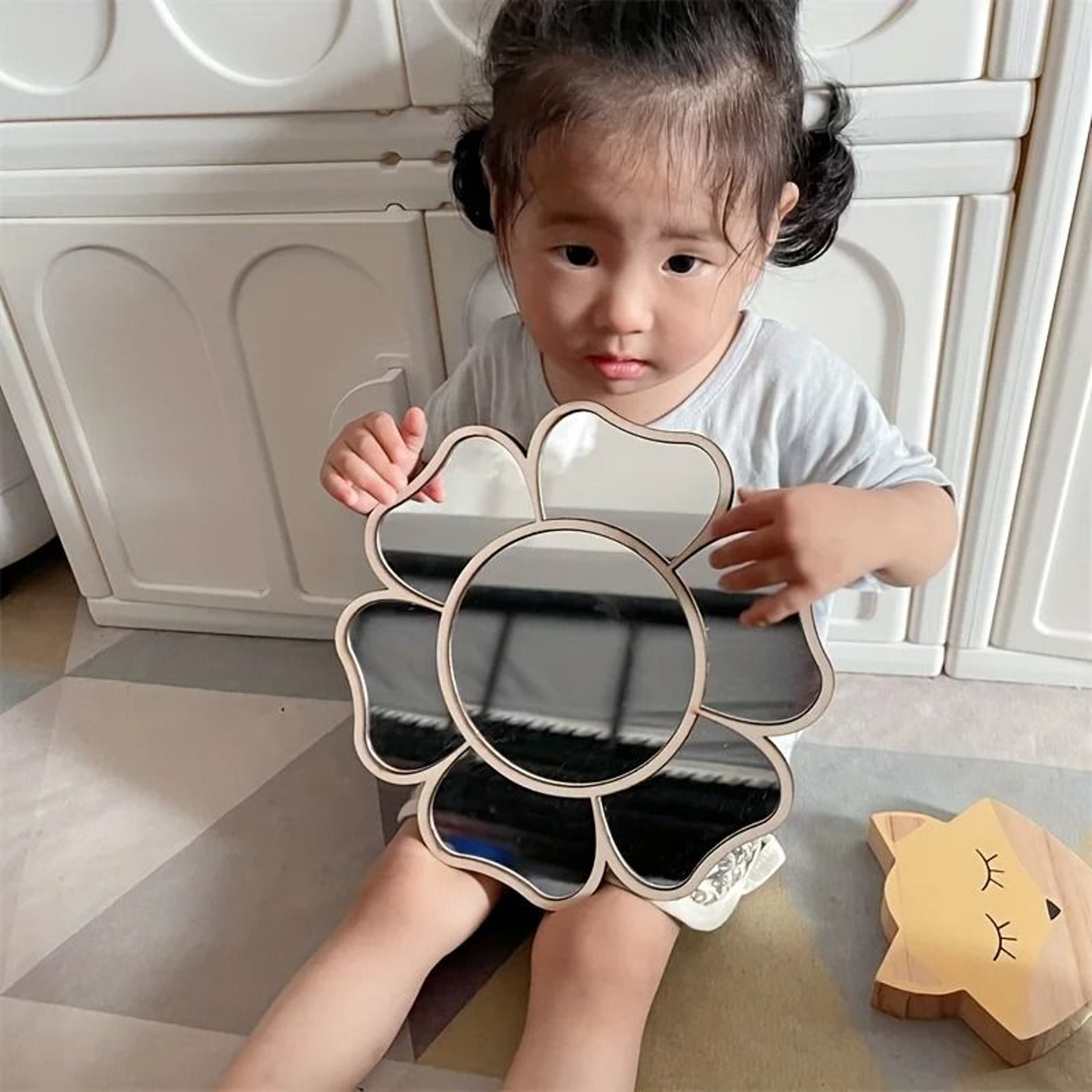 Ins Nordic Small Daisy Decorative Wall Mirror For Girls Bedroom  Living Room 1