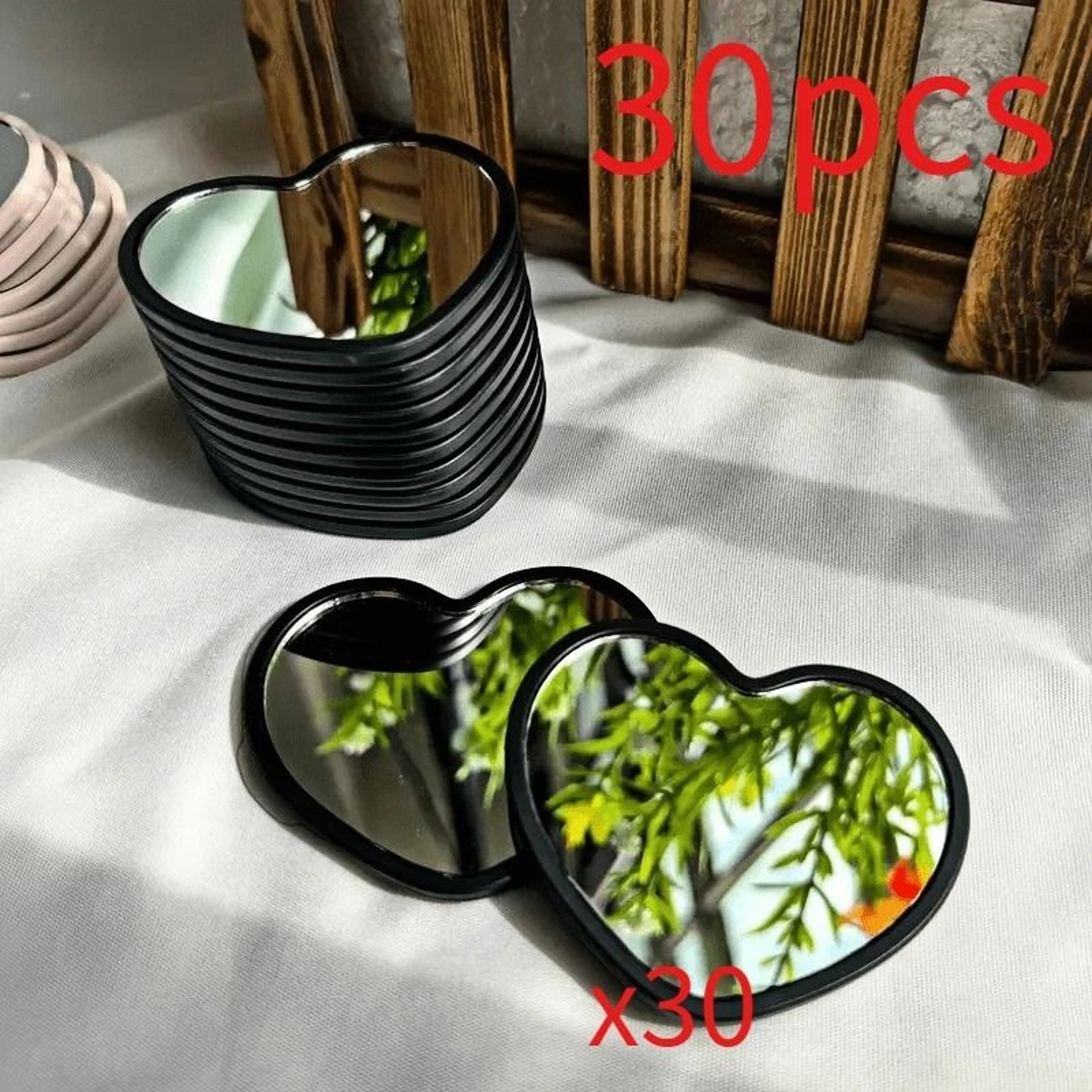 30Piece Bulk Pack HD Mini Love HeartShaped Portable Vanity Makeup Mirrors 3