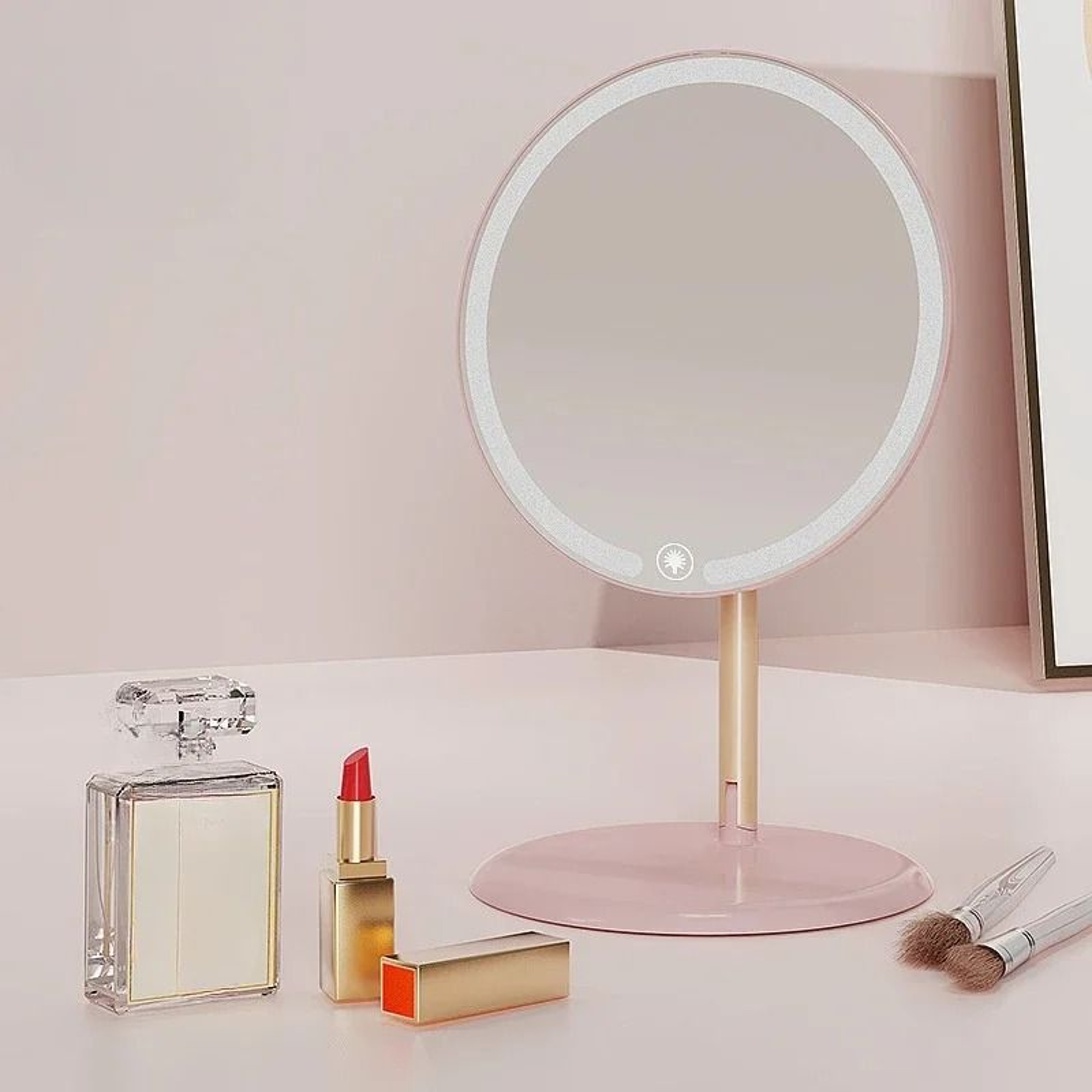 Portable LED Vanity Makeup Mirror With Touch Control  3Speed Brightness 6