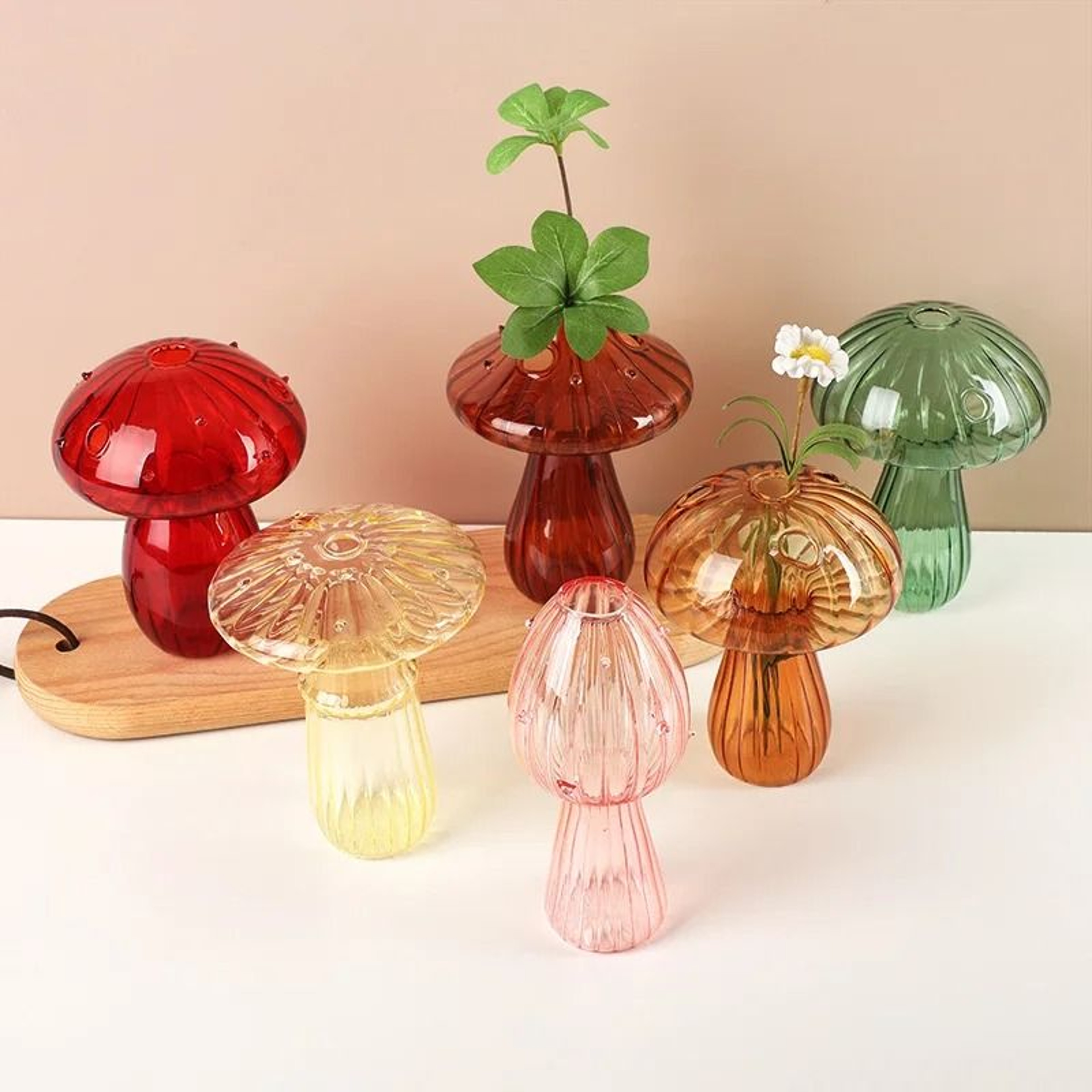 Mini Mushroom Glass Vase Creative Hydroponic Plant  Aromatherapy Bottle For Nordic Home Decor 2