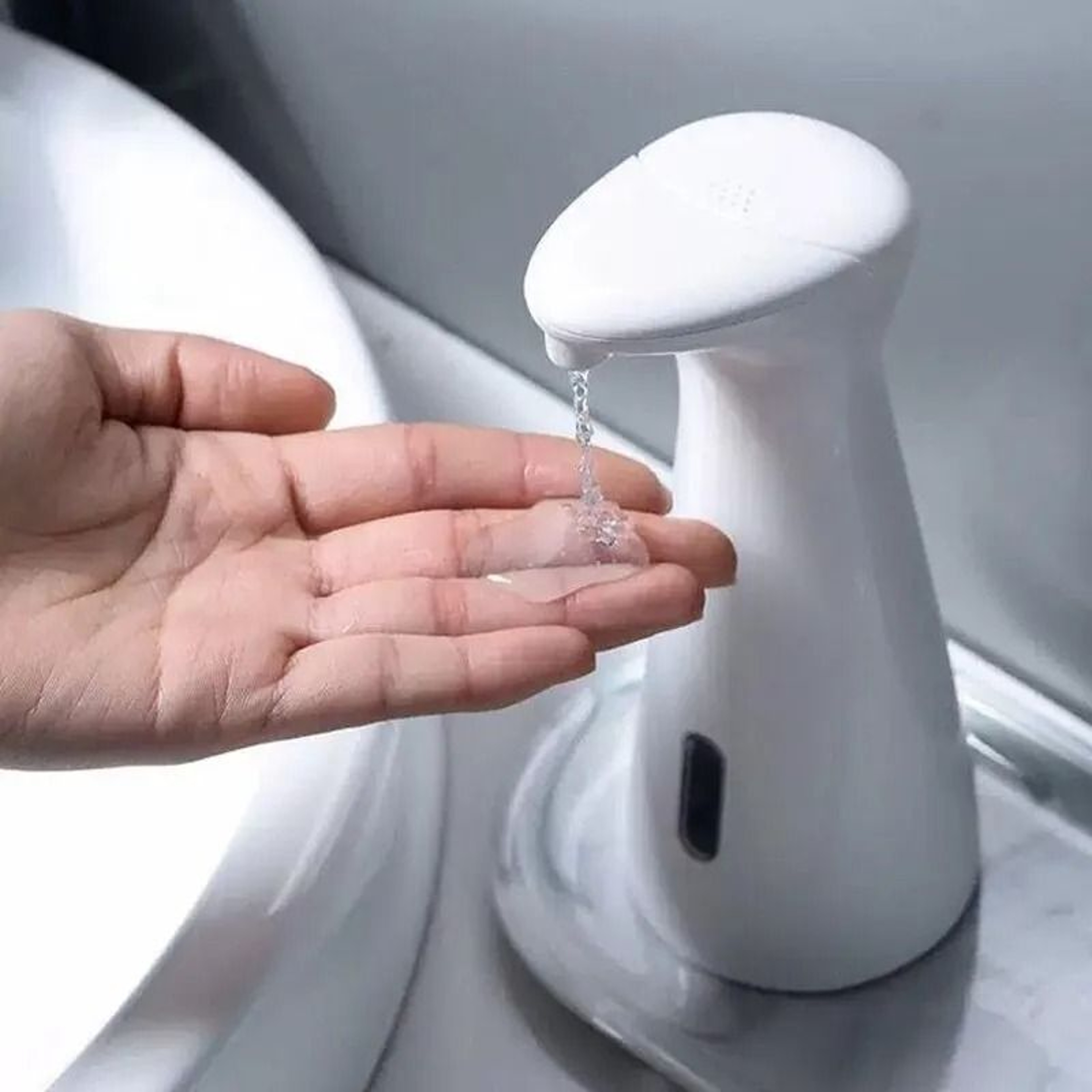 Touchless Automatic Sensor Soap Dispenser  Waterproof Smart Hand Washer 0