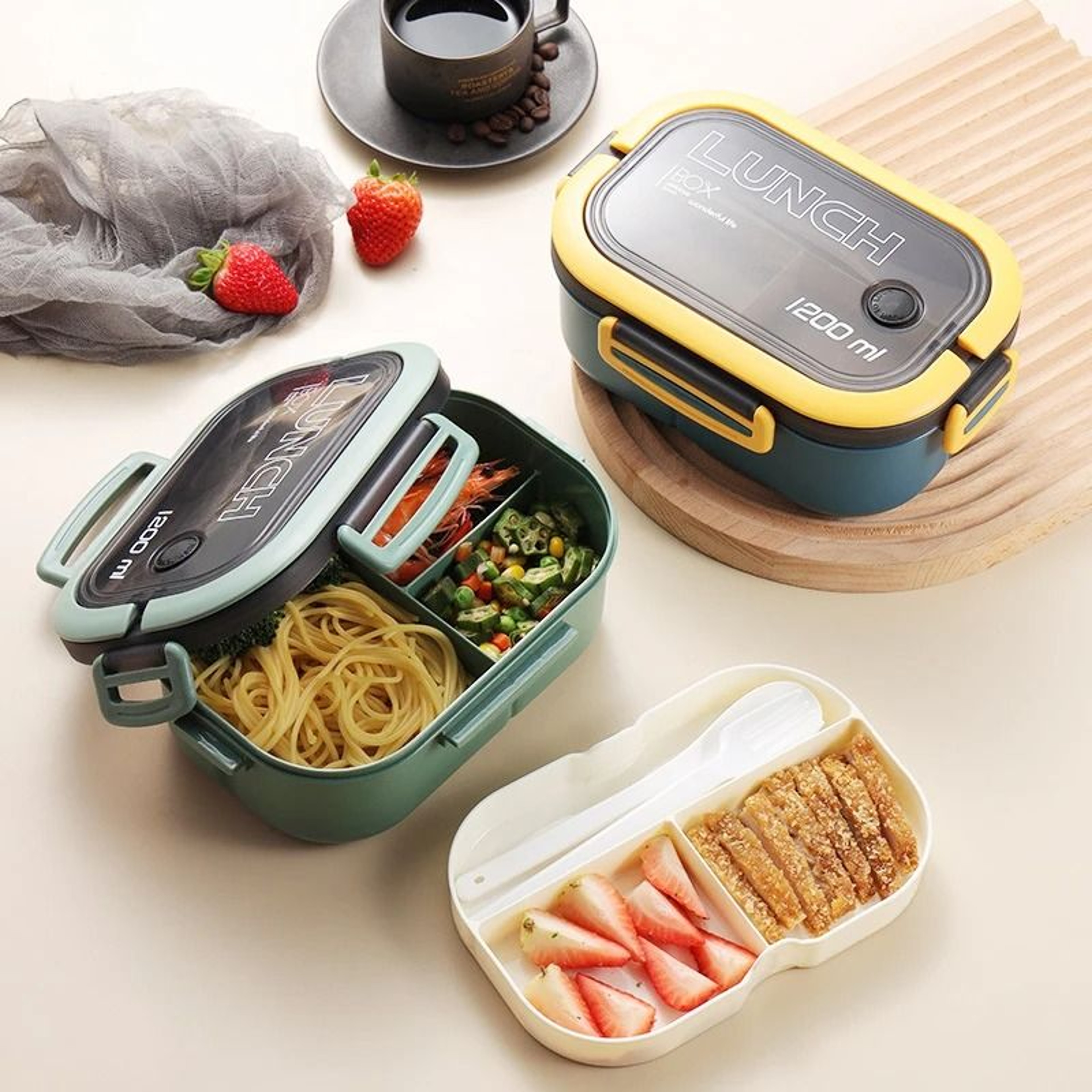 MultiLayer Portable Compartment Lunch Box With Fork  Spoon Set 0