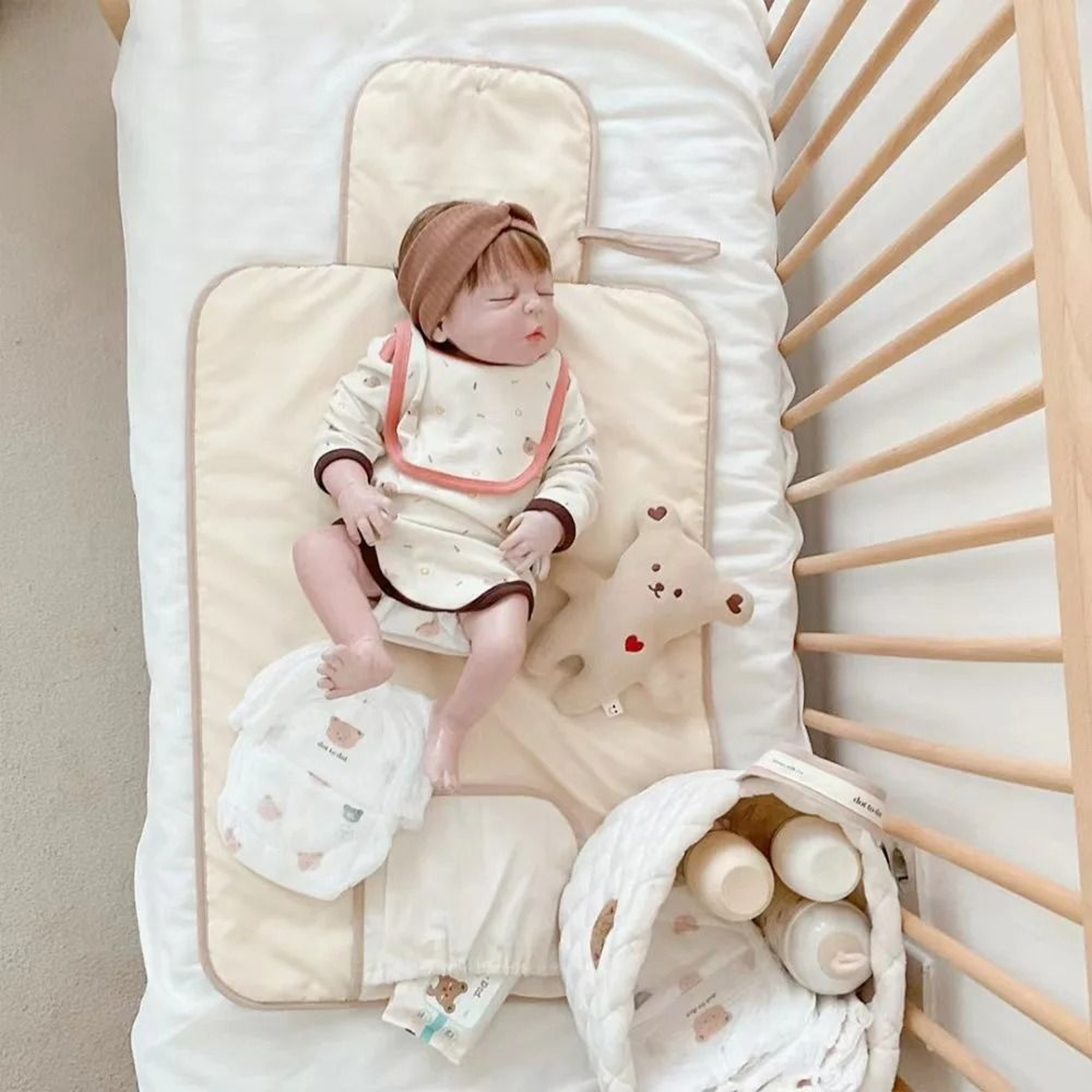 Foldable Portable Baby Diaper Changing Pad  Waterproof Newborn Travel Station 2