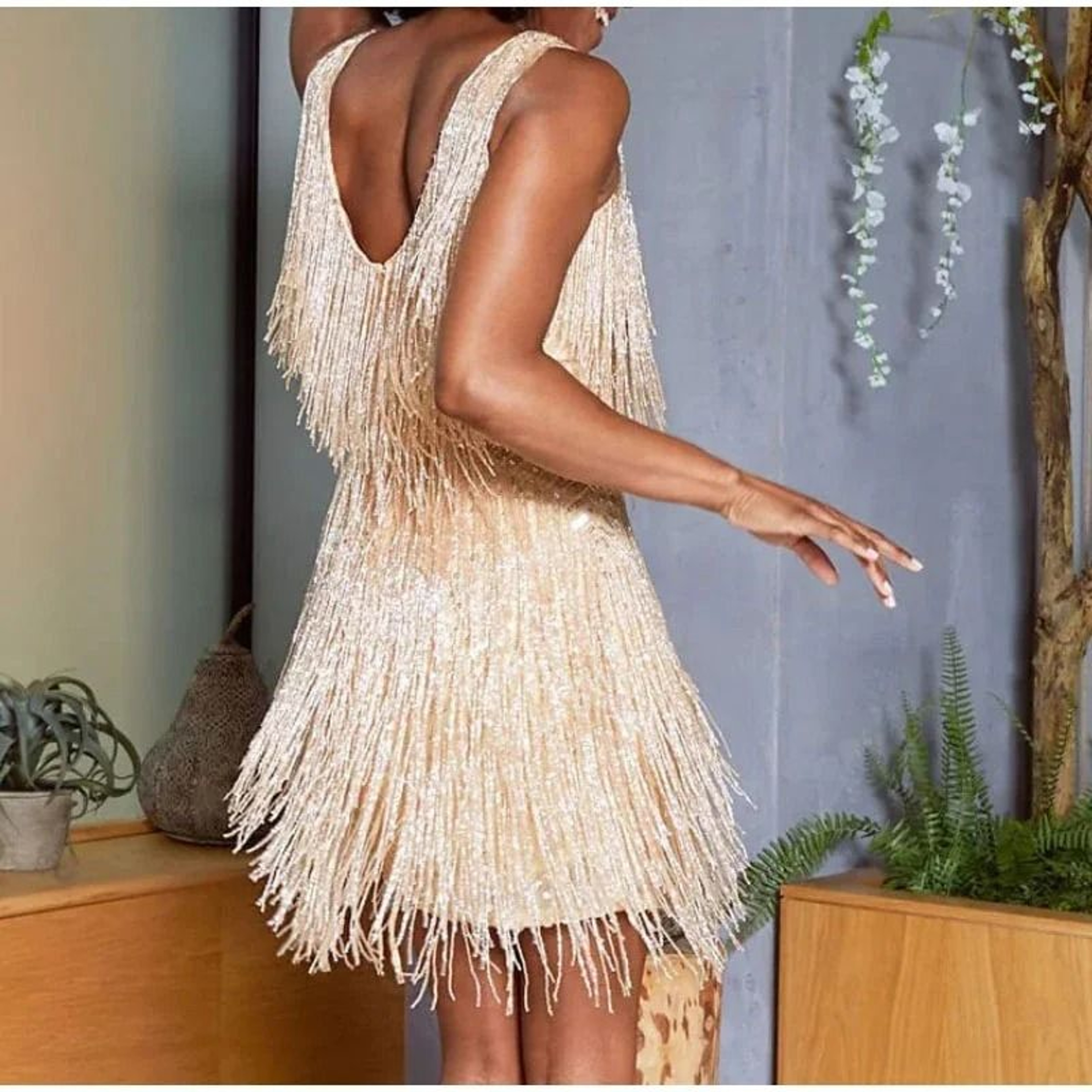 Sexy Tassel Sequin Feather Mini Dress  Spaghetti Strap Stitching Evening Party  Club Dress 4