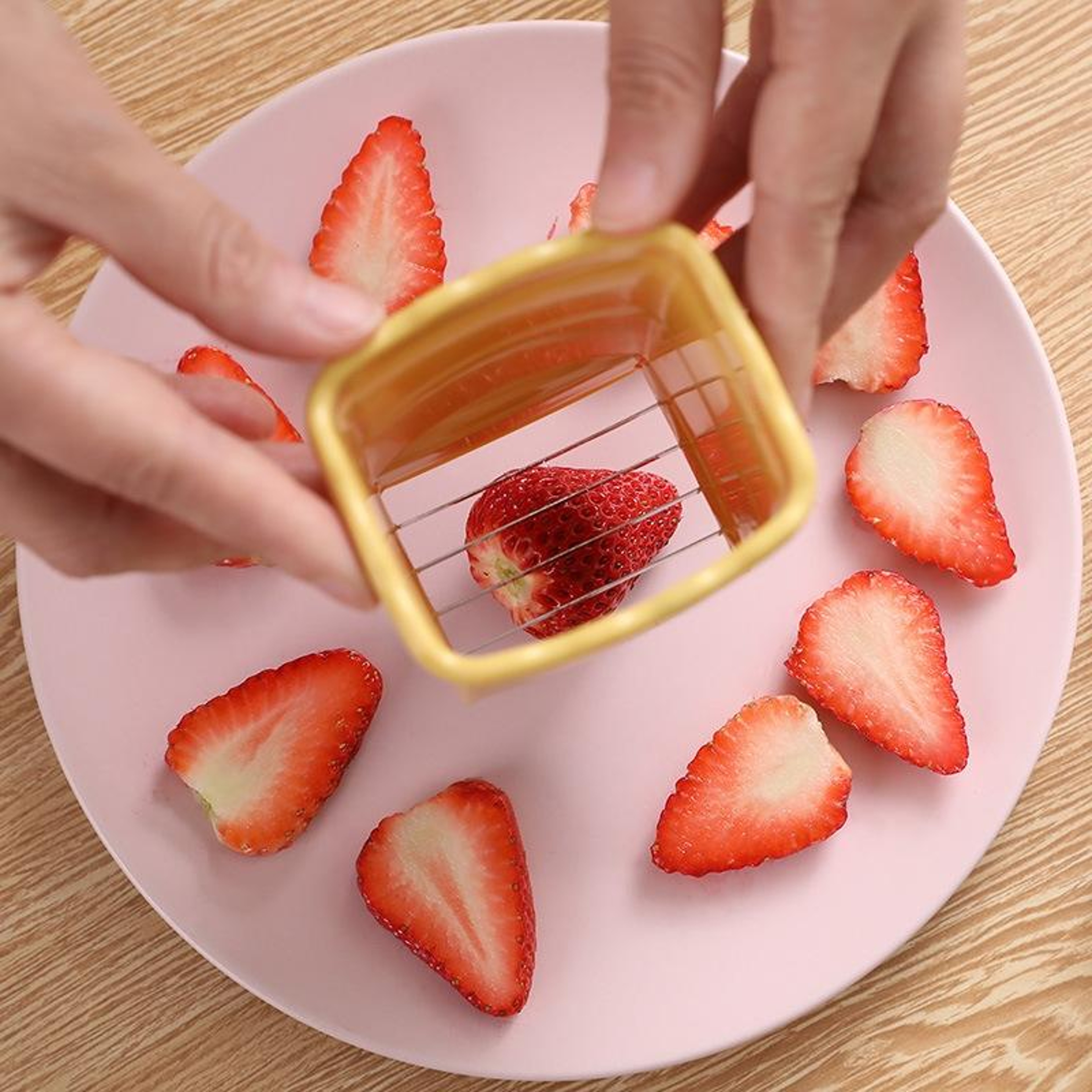 5-Blade Fruit & Vegetable Cup Slicer with Safety Cover for Strawberries, Grapes & More – view 4