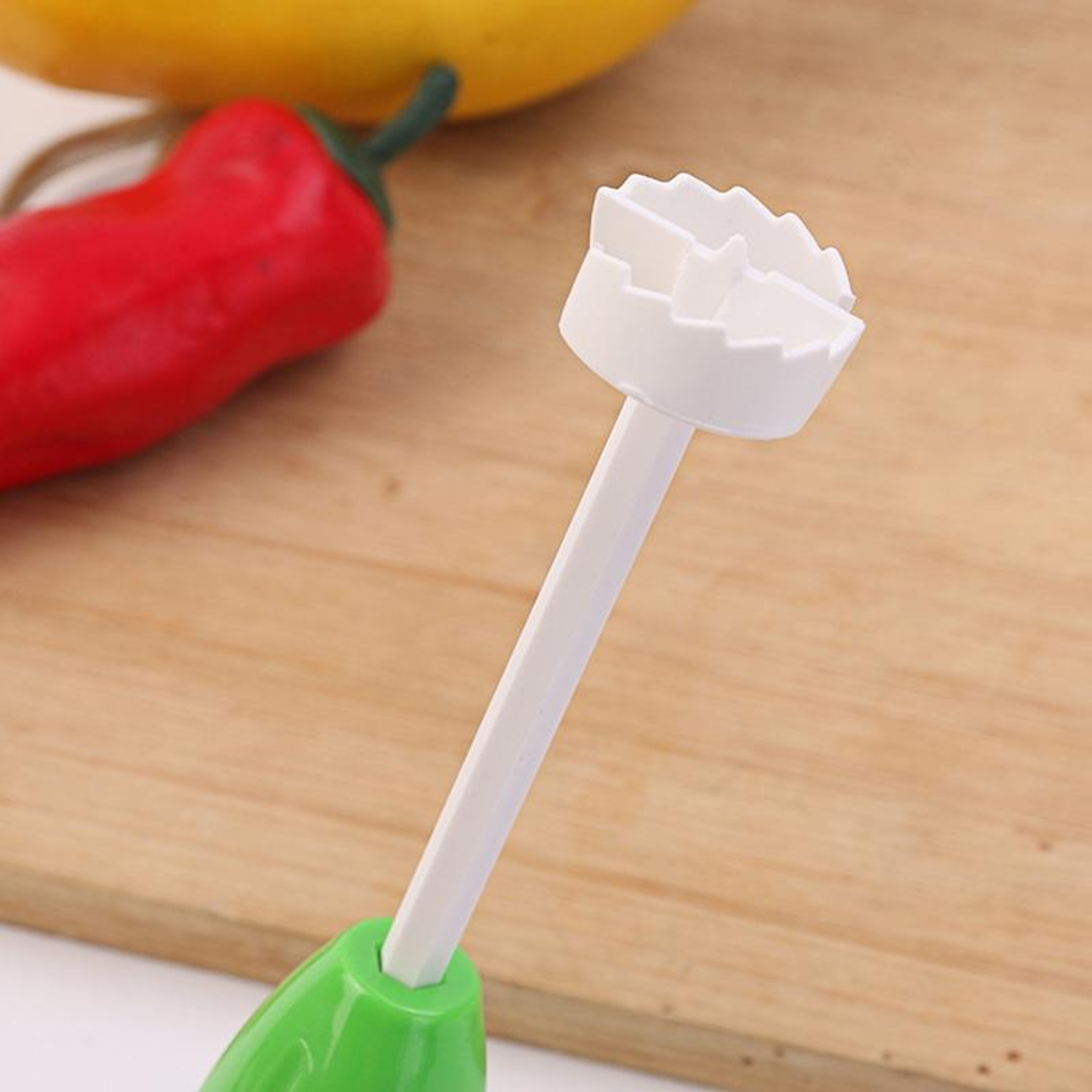 4-in-1 Fruit & Vegetable Corer and Spiral Cutter for Stuffed Recipes – view 6