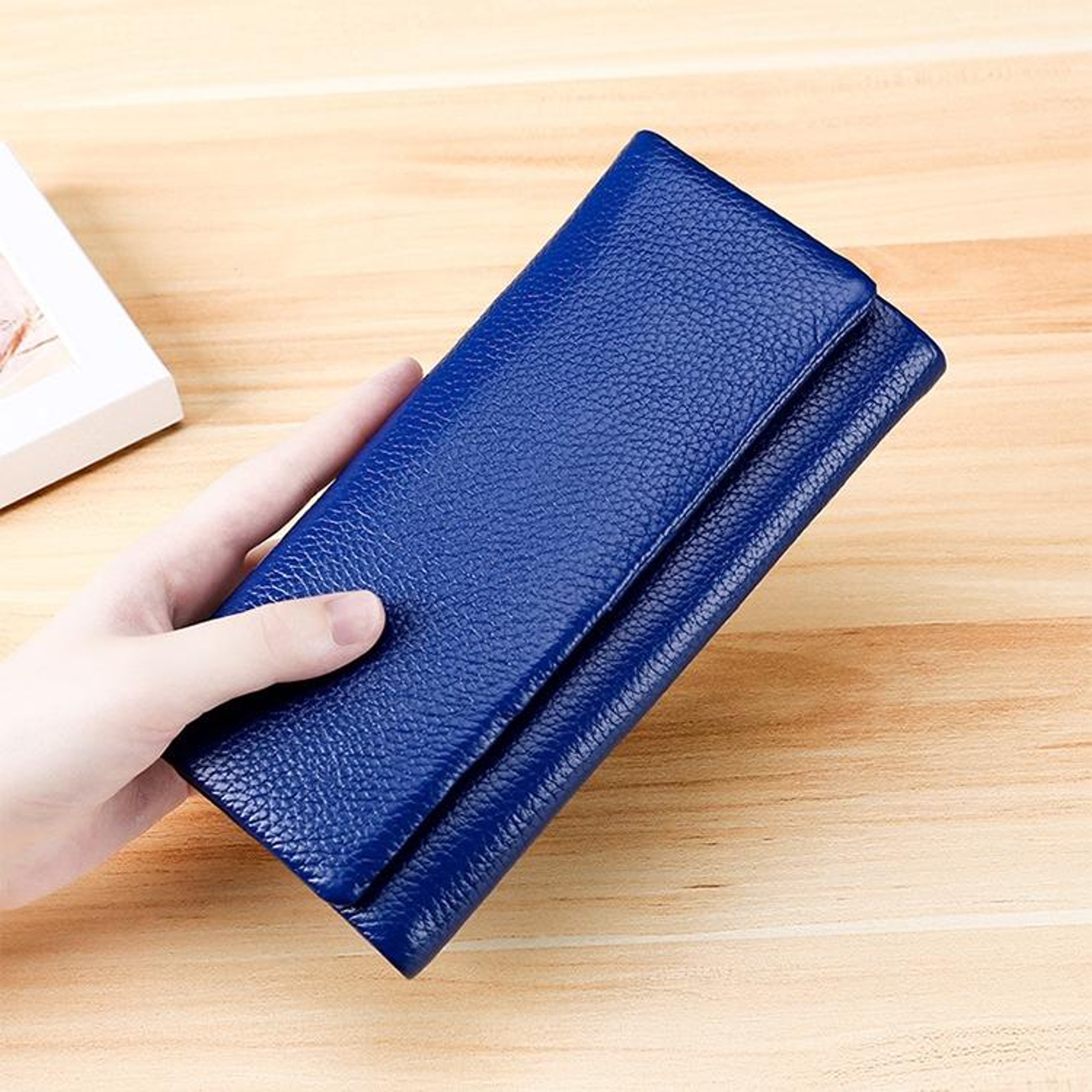 Elegance Multi Function Leather Wallet And Large Capacity Purse 11