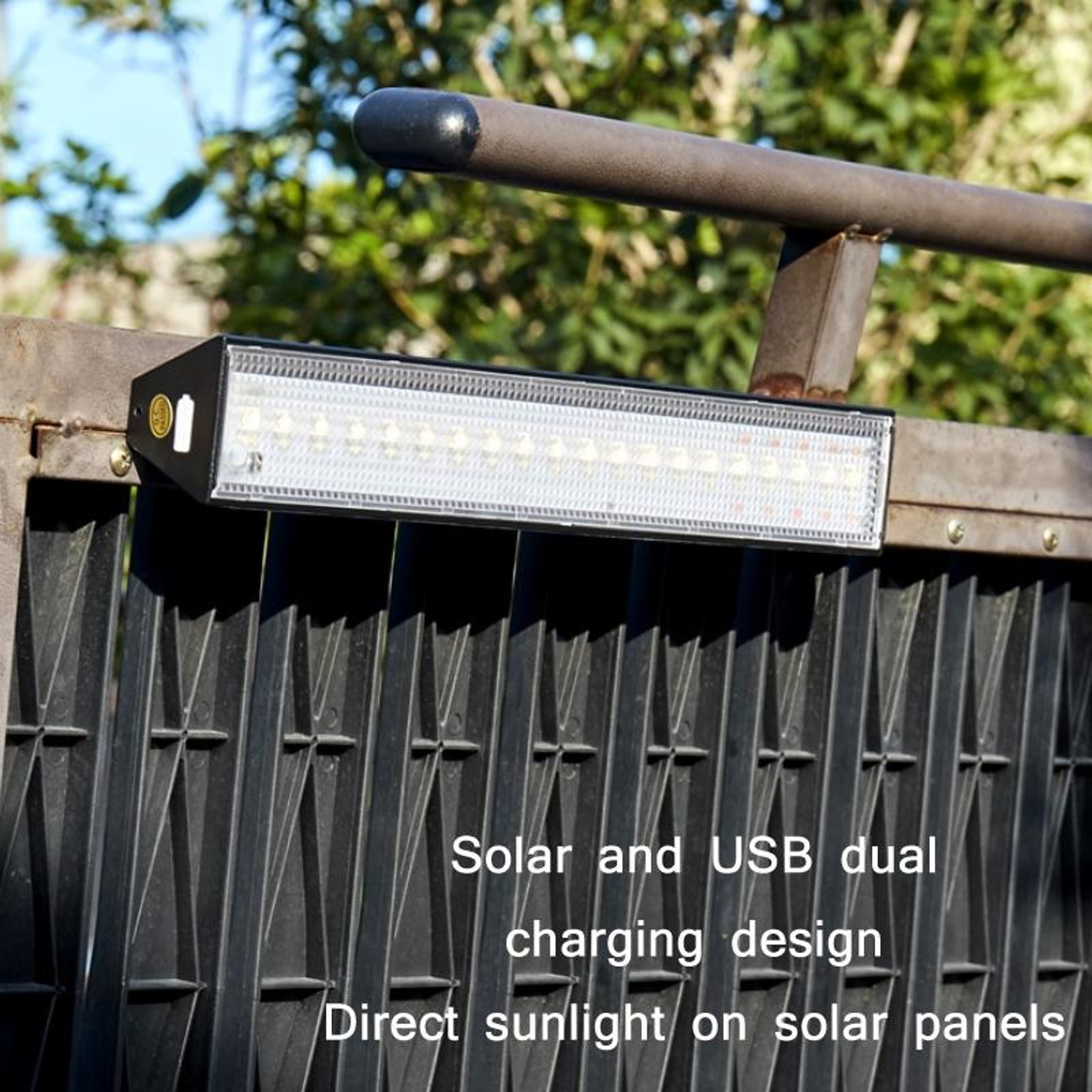 Magnetic Waterproof Outdoor Solar Garden LED Light Smart Light Control – view 5