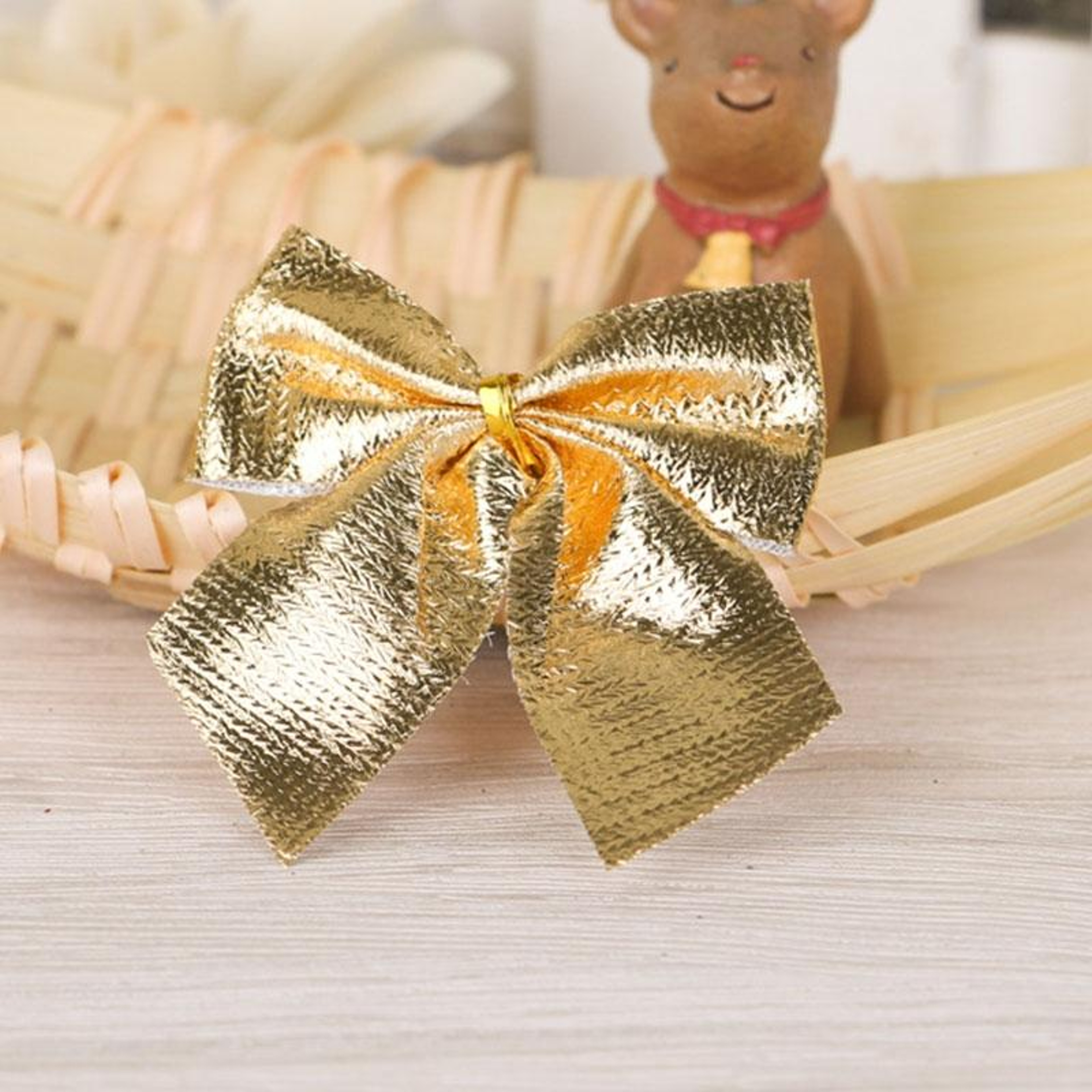 Luxury Christmas Tree Bows Flocked Velvet Holiday Decoration For Festive Tree Decor 5