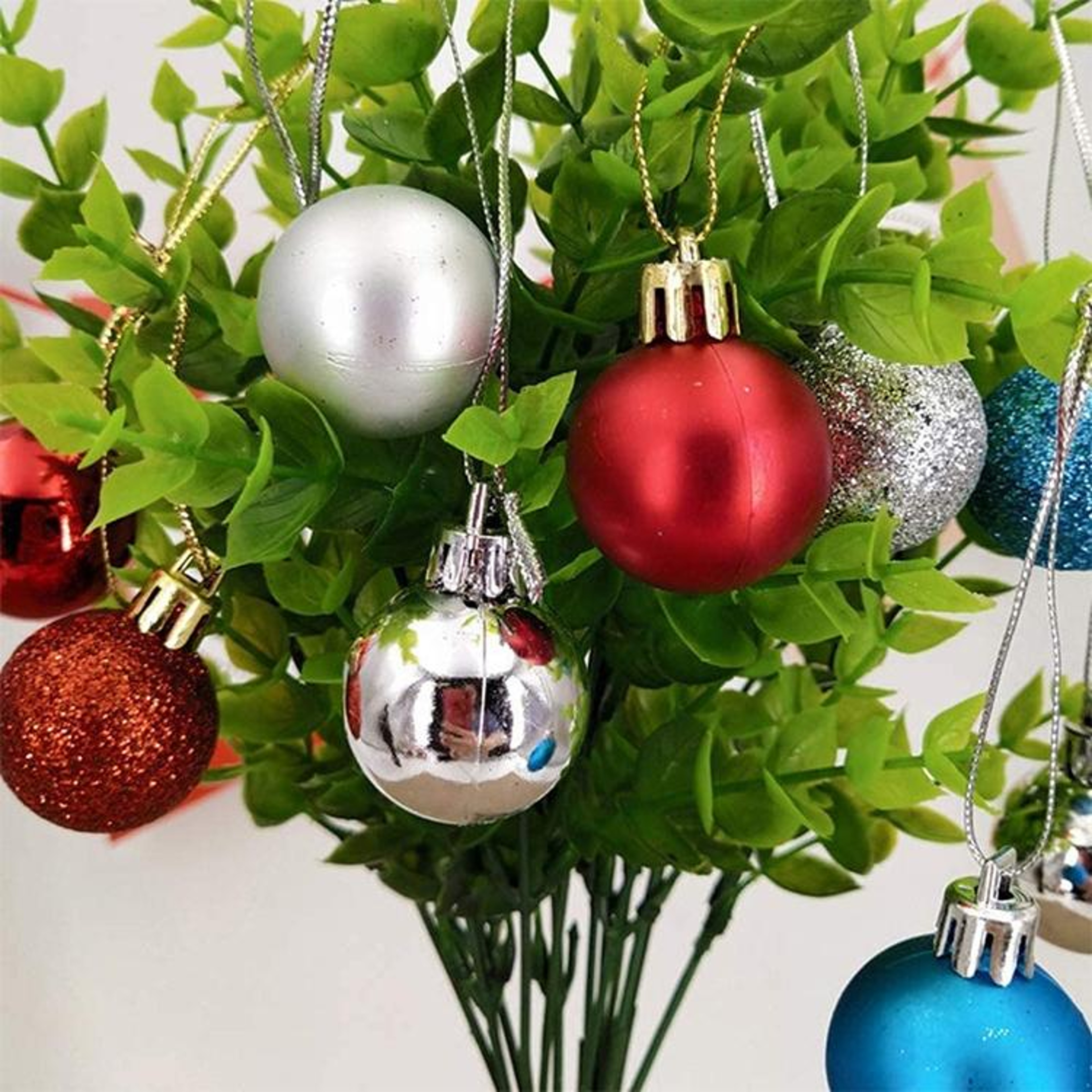 Sparkling Christmas Tree Ornaments Mini Christmas Baubles Set 3