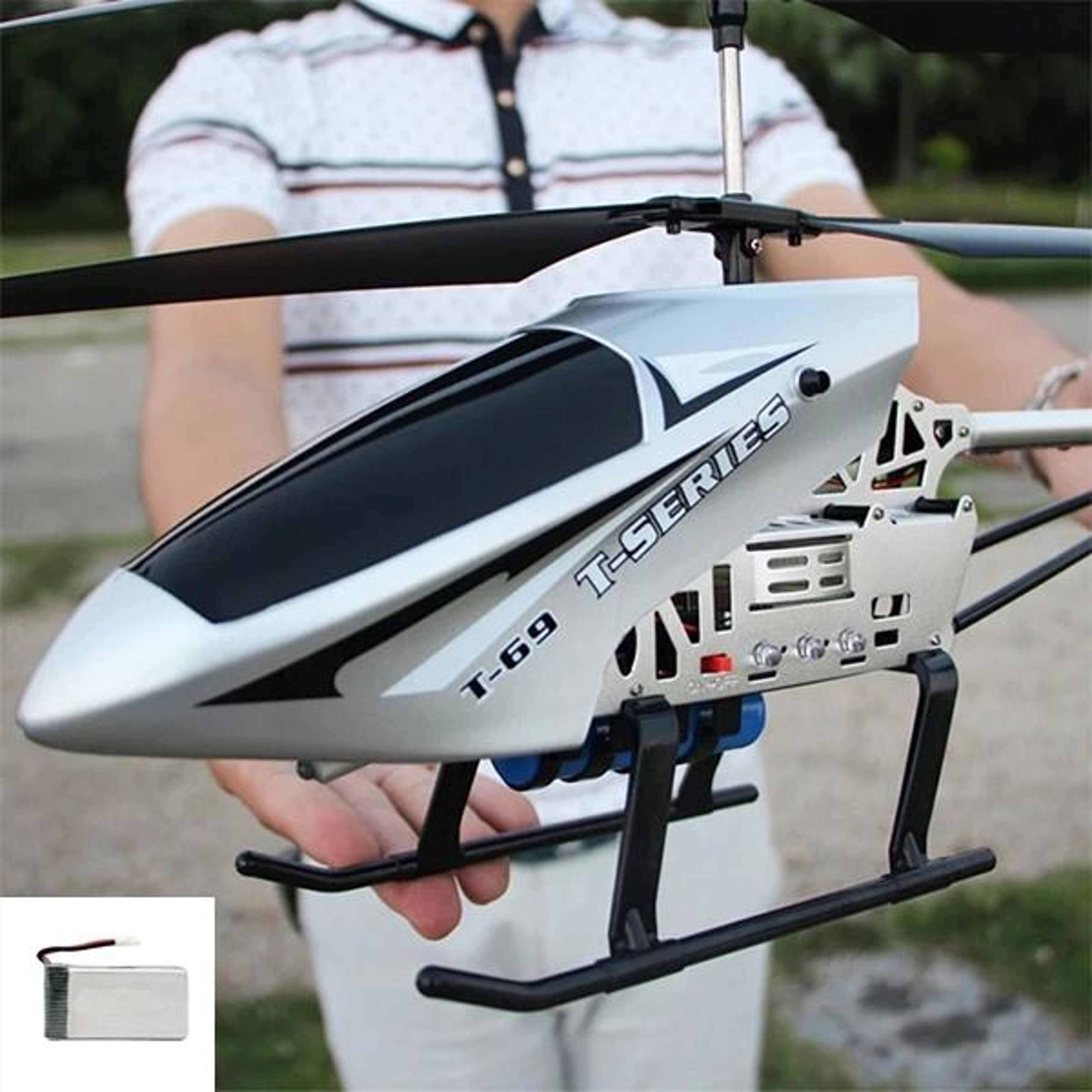 Large Remote Control Helicopter With LED Lights And Alloy Frame For Outdoor Use 10