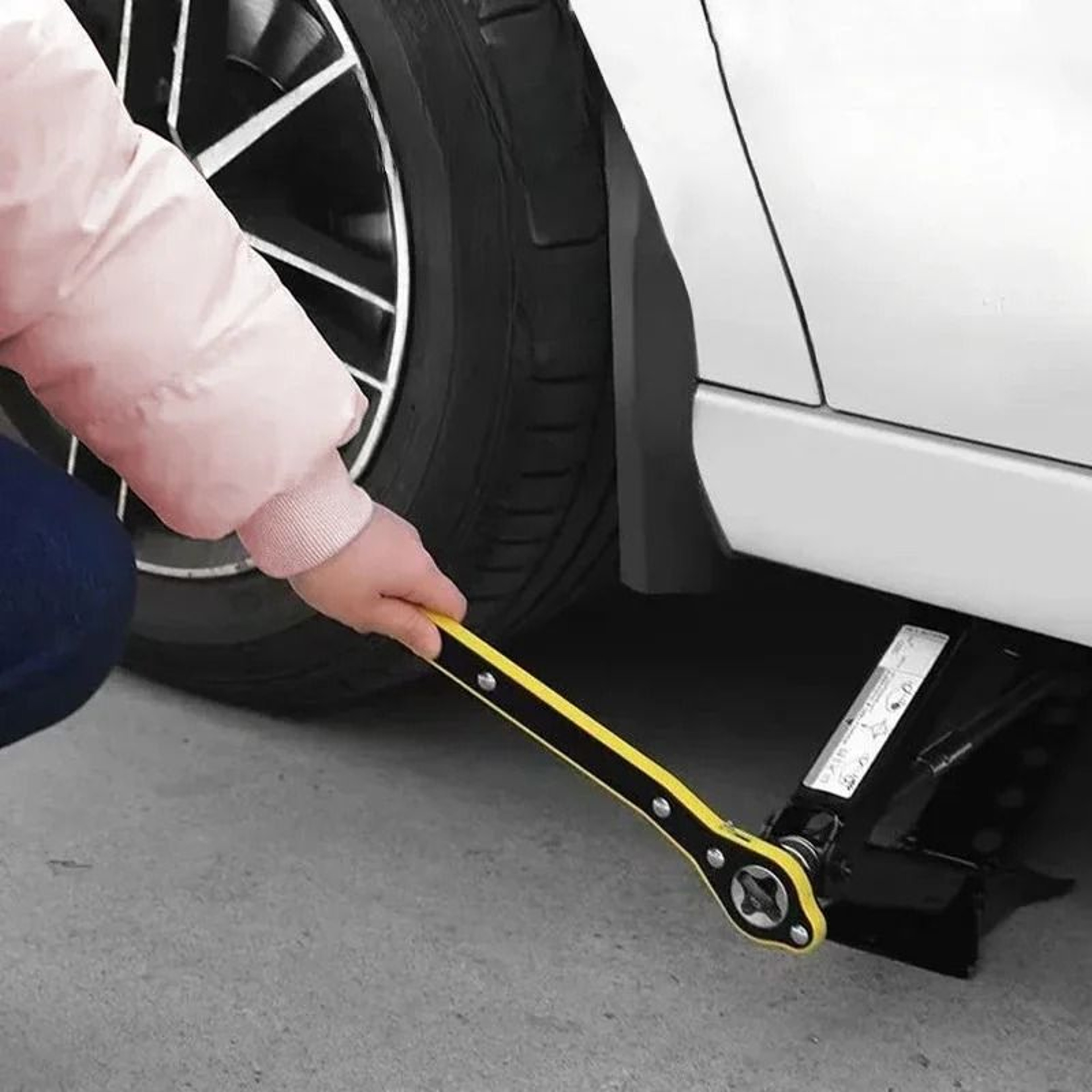 Auto Labor Saving Ratchet Wrench For Jack And Tire Lug Nut Removal 5