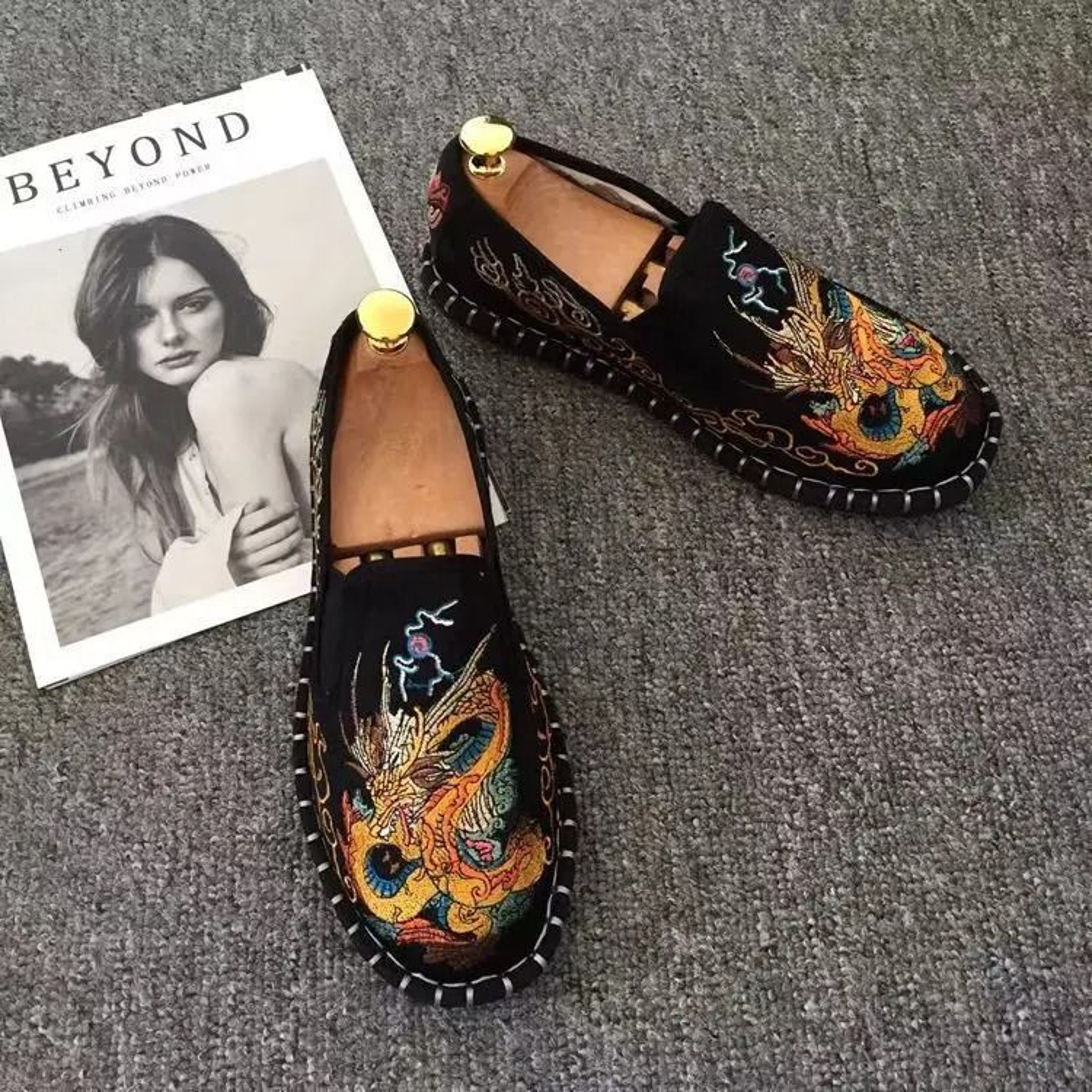 Traditional Embroidered Beijing Cloth Loafers For Men 3