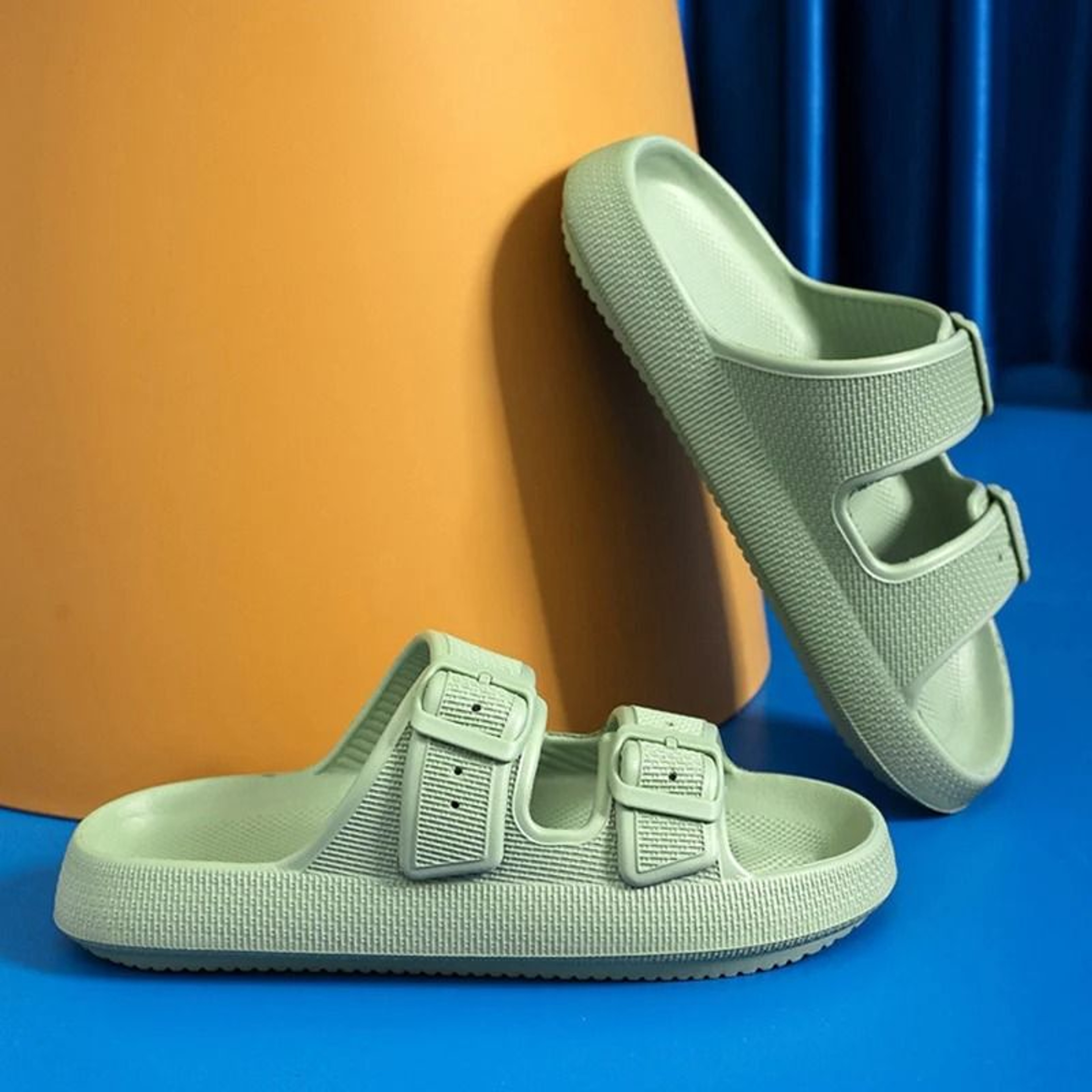 Women Cloud Slides Plush Platform Slippers Lightweight Beach Sandals 11