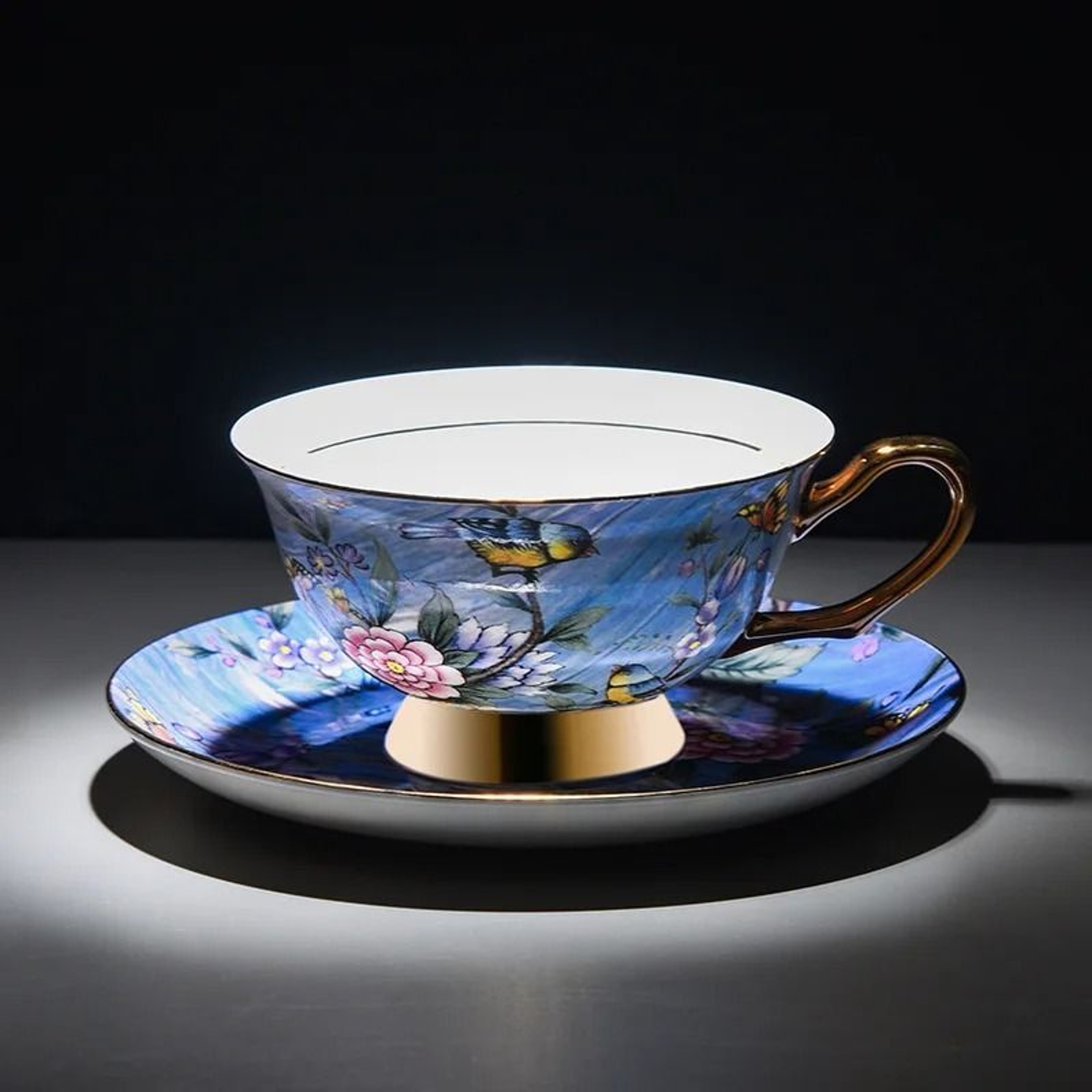 Luxury Bone China Tea And Coffee Set With Elegant Bird Design 1