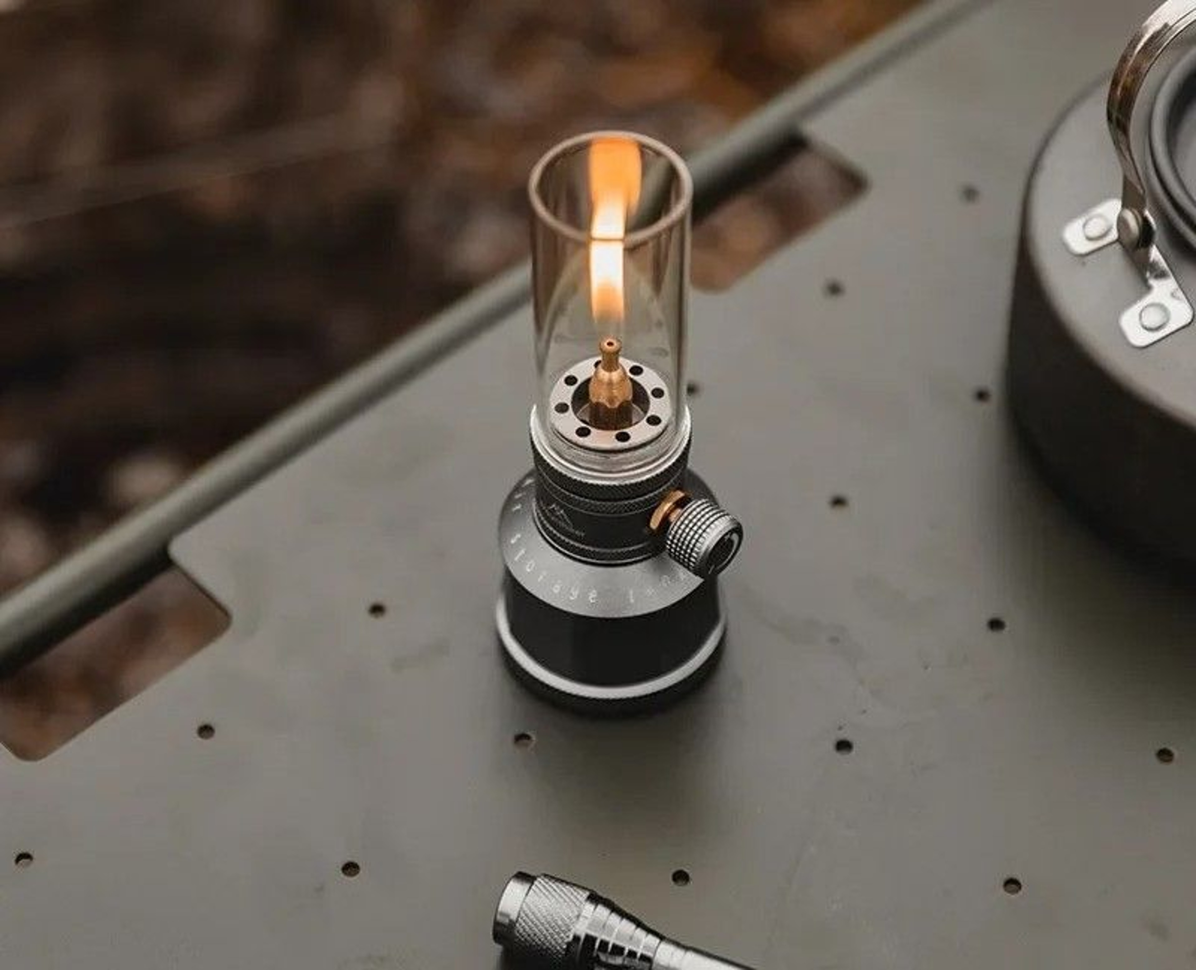 Portable Outdoor Camping Gas Lamp With Refillable Tank And Accessories 3
