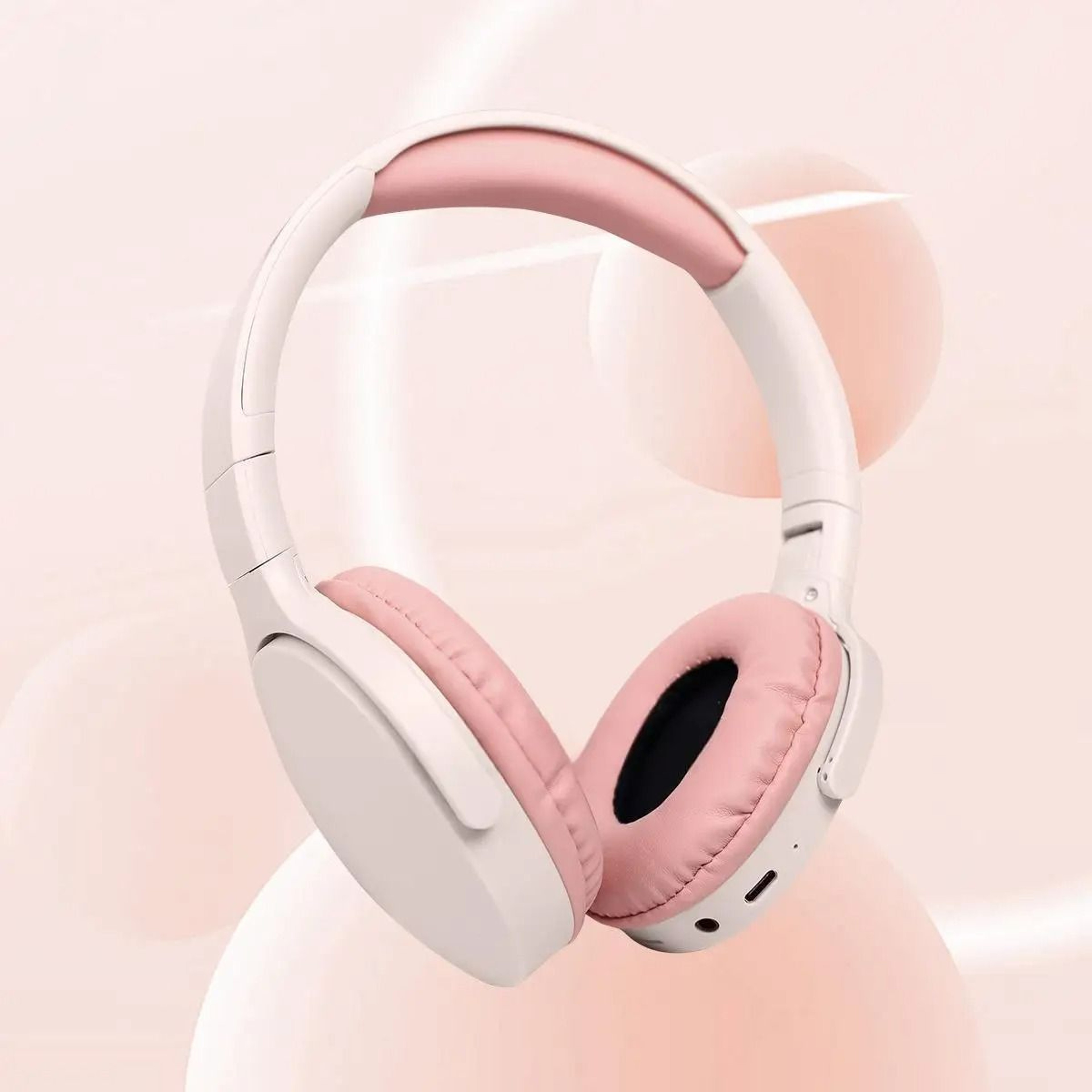 Wireless 9D Surround Sound OverEar Headphones 8