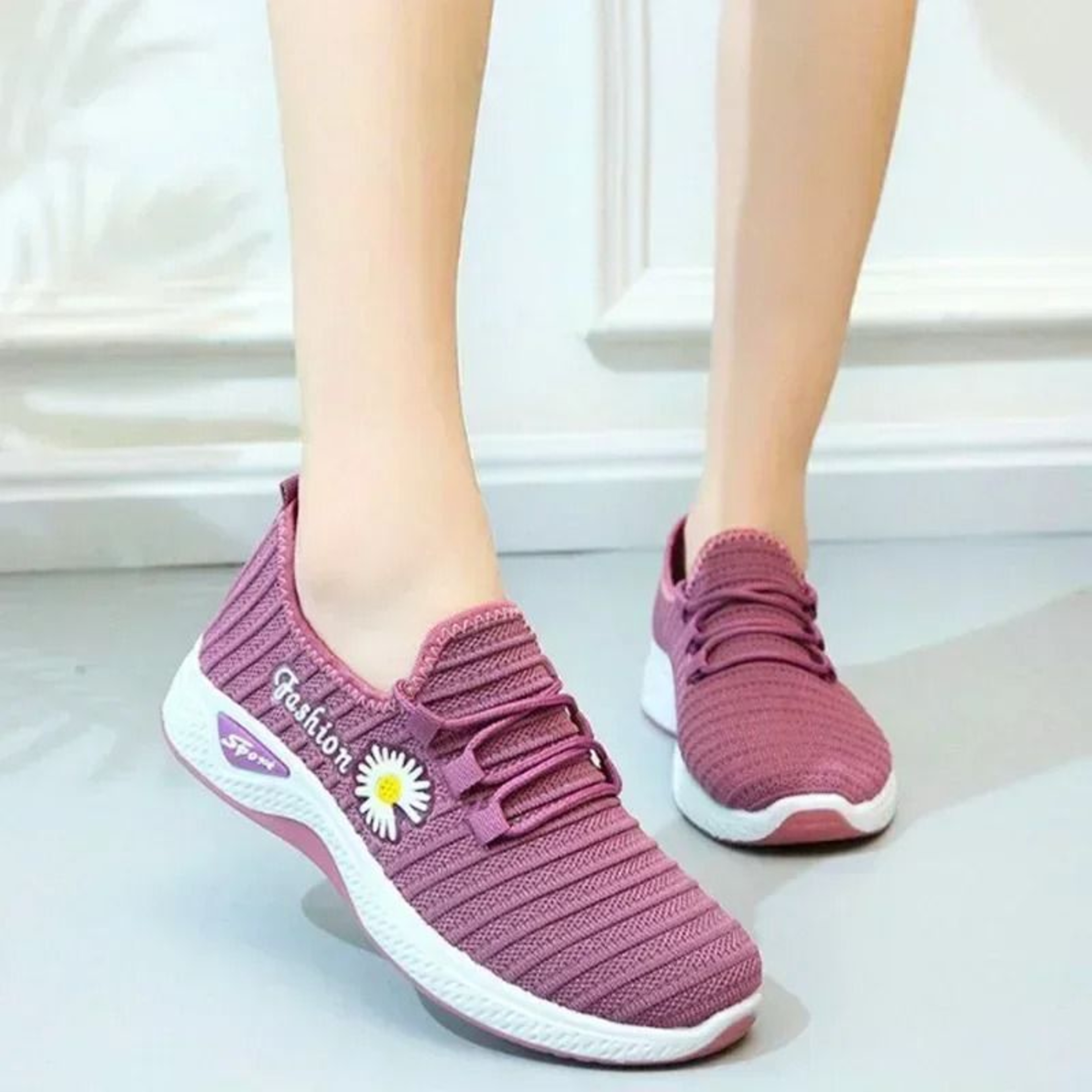 Lightweight Breathable Sneakers For Women 2