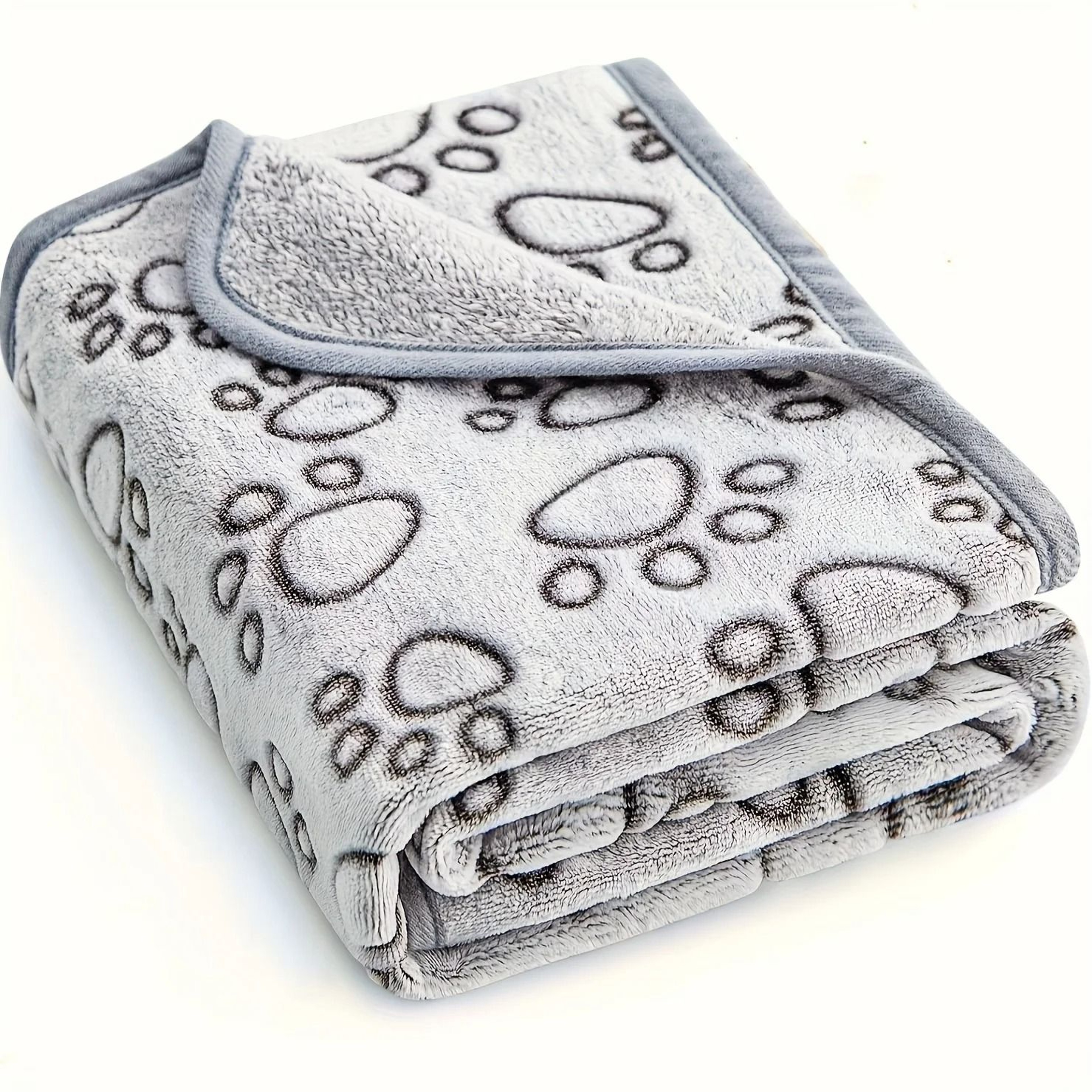 Soft Plush Pet Blanket With Cartoon Design 6