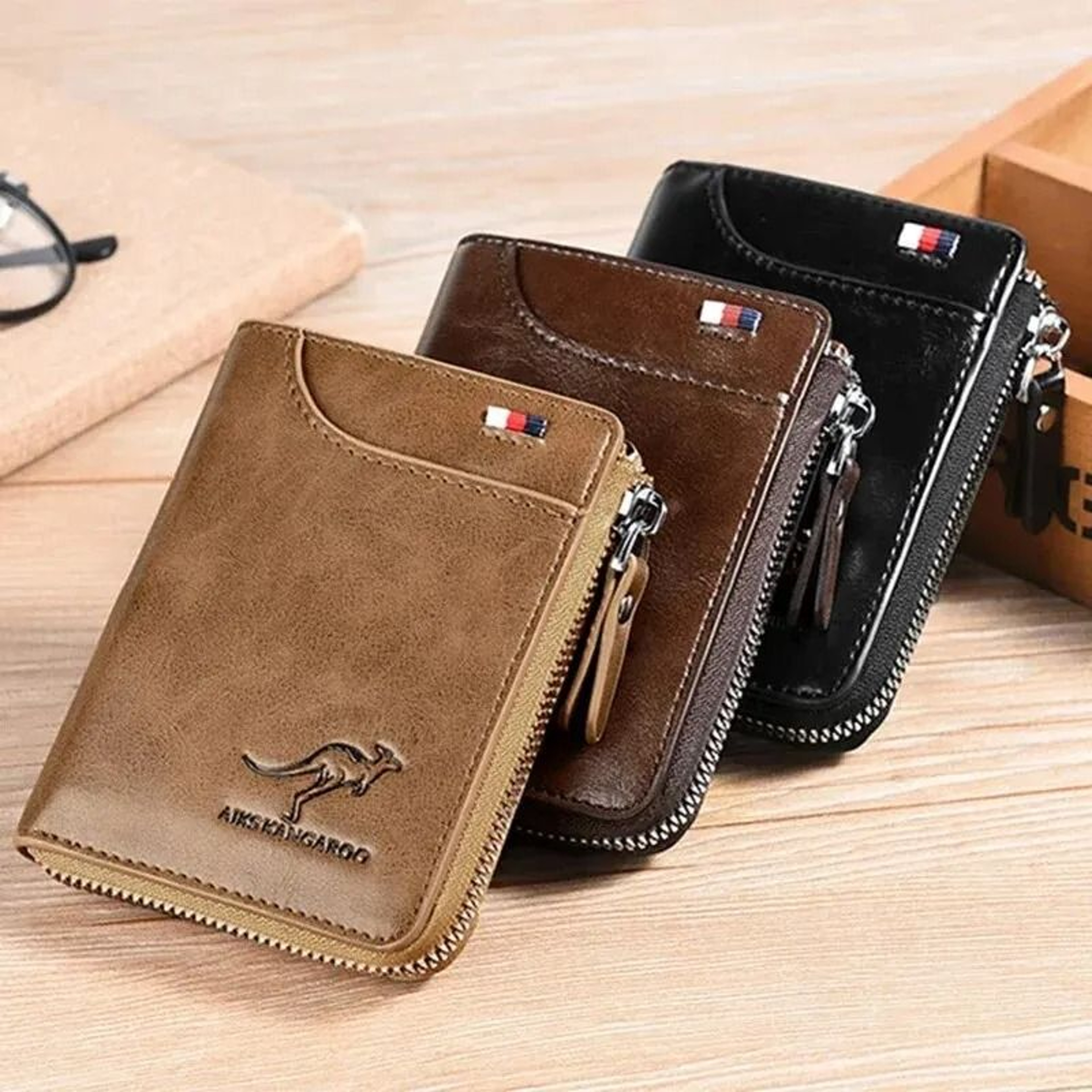 Mens Luxury Leather Wallet With RFID Protection And Card Holder 0