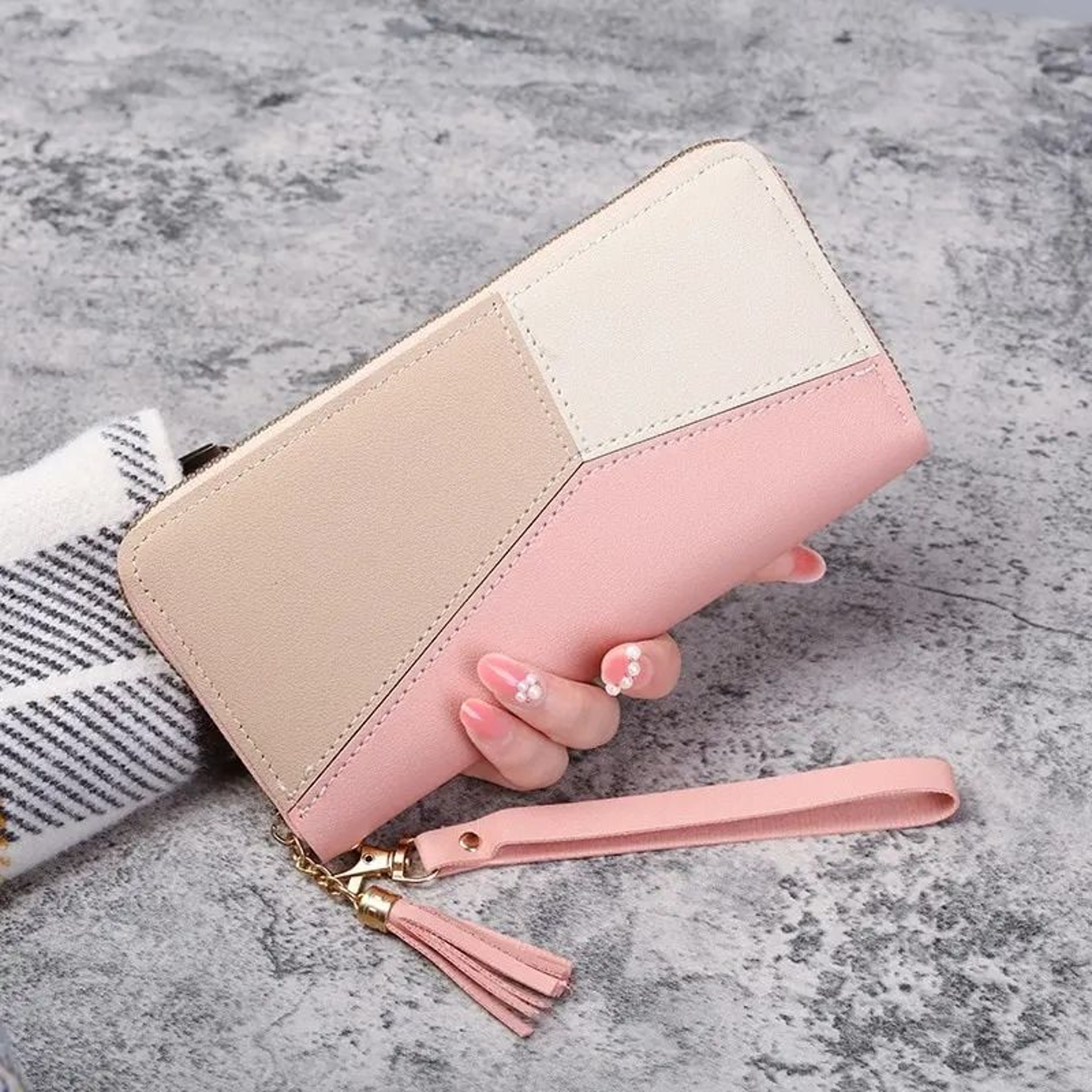 Womens Long Zip Wallet With Multiple Card Slots And Coin Pocket 8