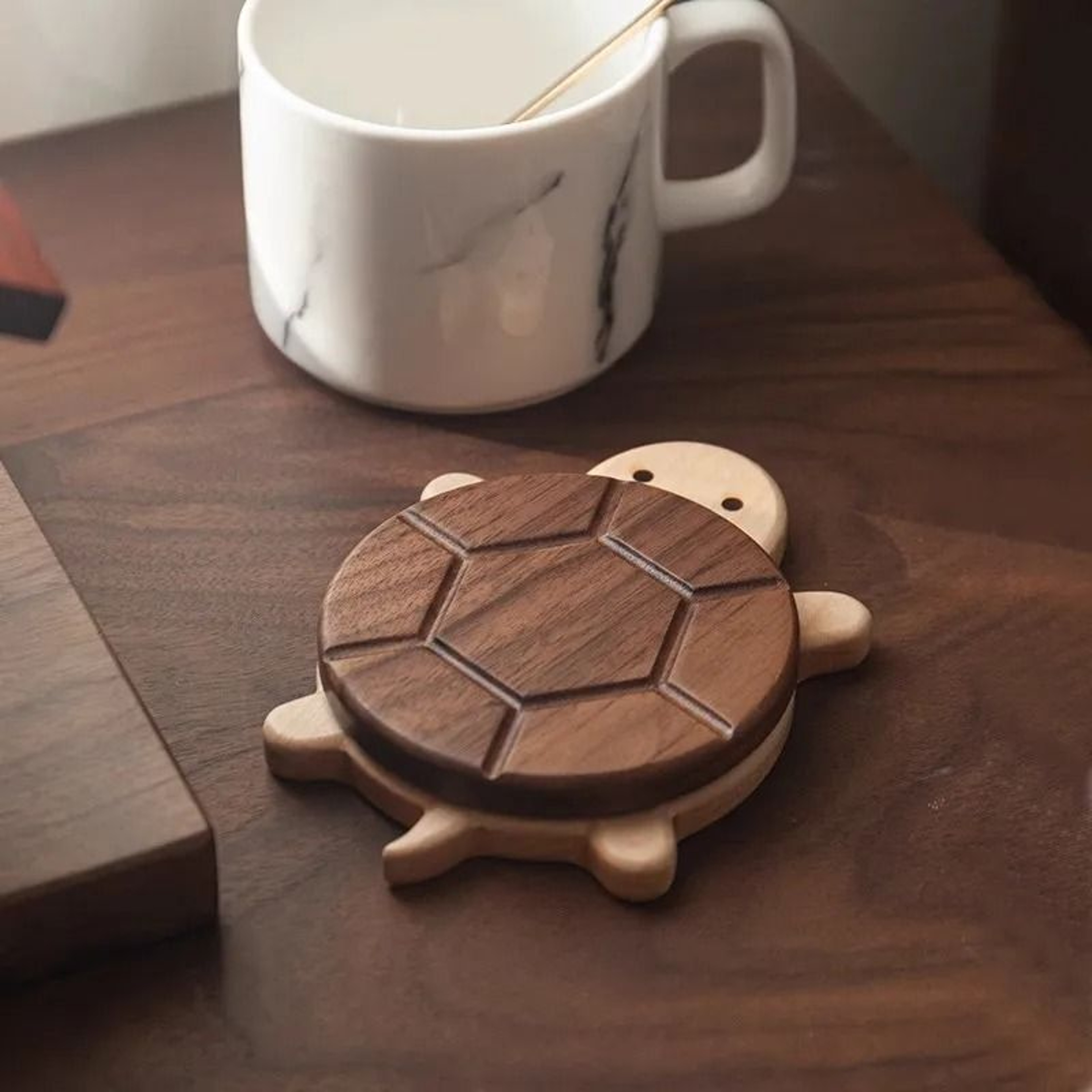 Turtle Shaped Solid Wood Insulation Mat For Kettles Tea Pots And Tableware 0