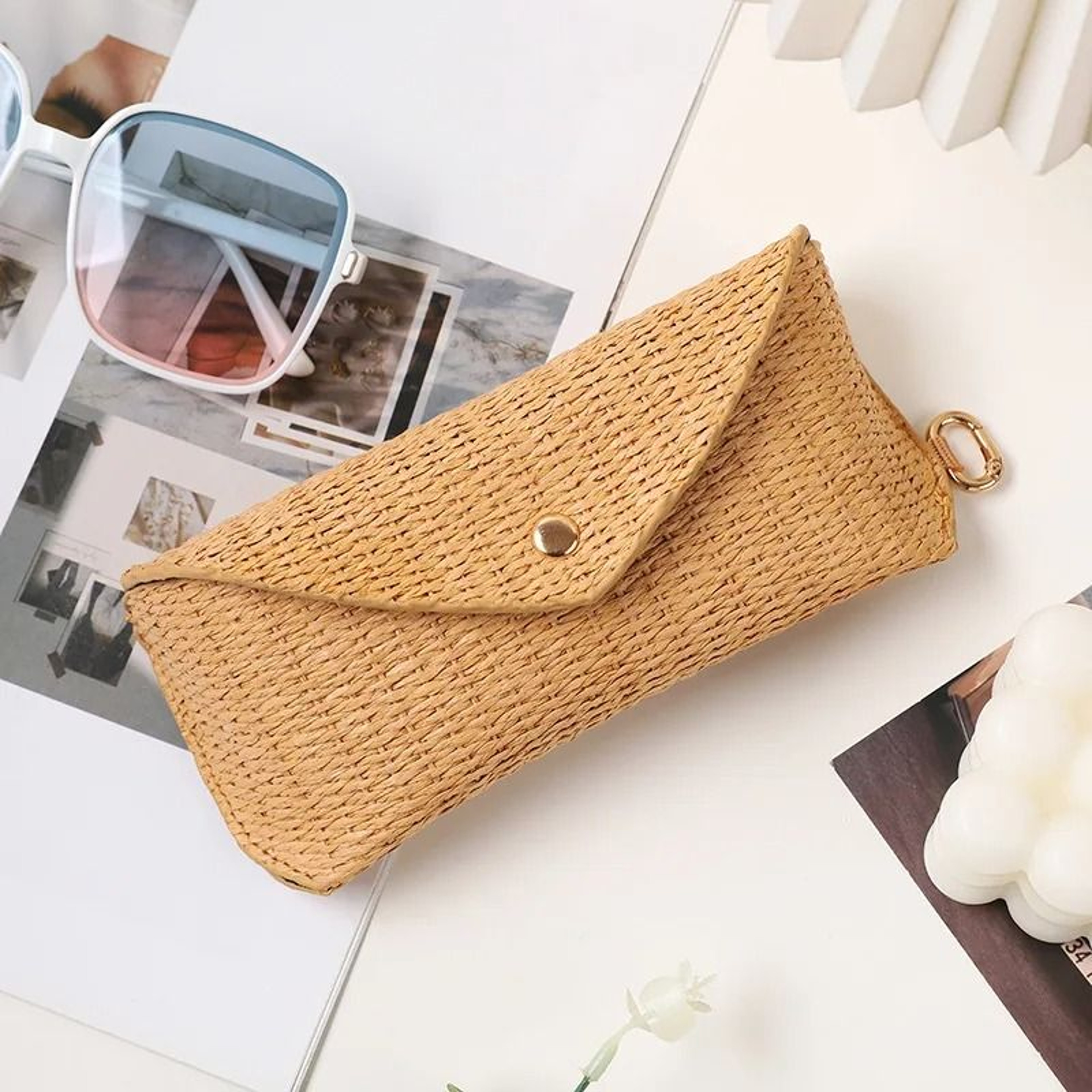 Portable Grasslike Mesh Glasses Storage Box PressResistant Sunglasses Case 2