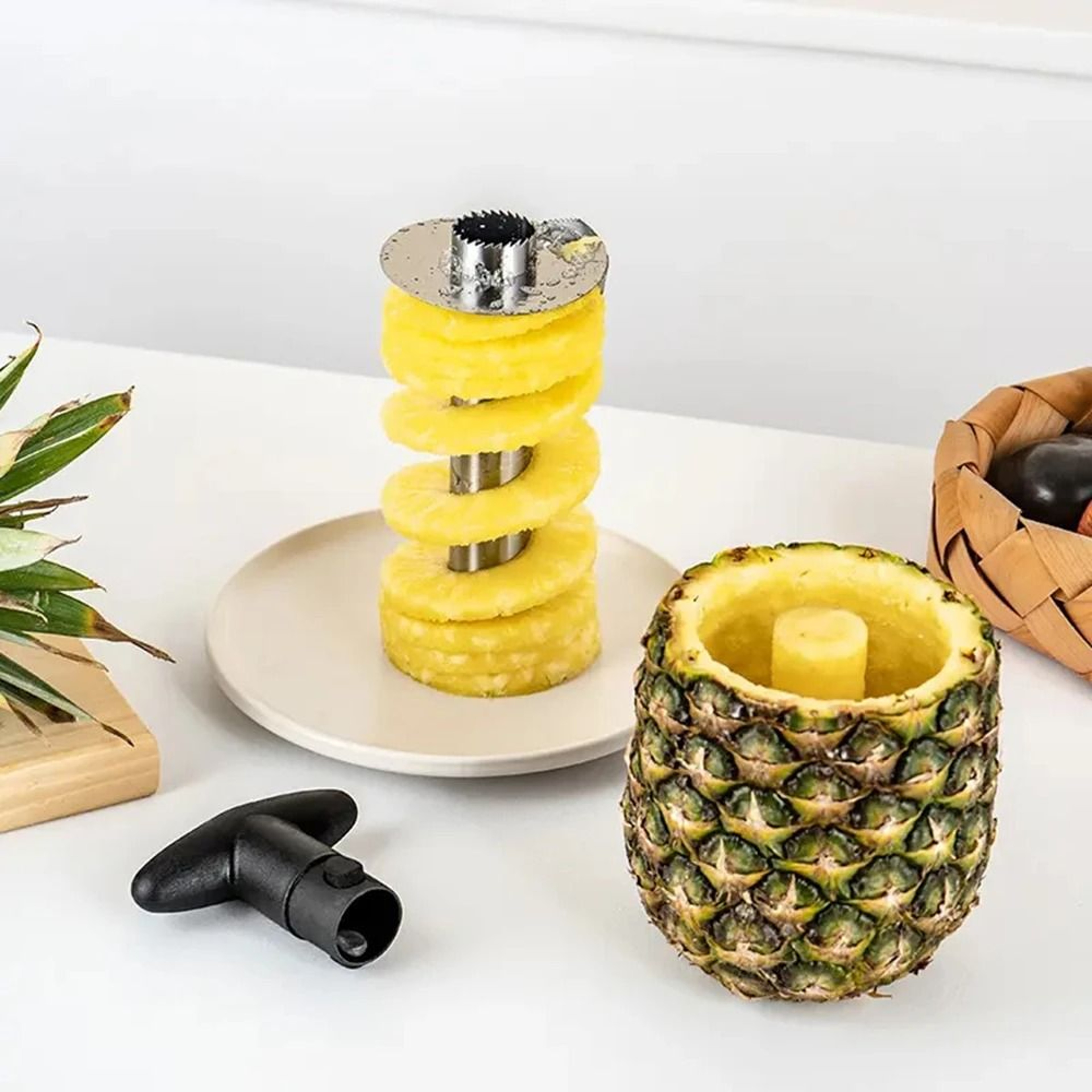 Stainless Steel Pineapple Corer And Slicer For Easy Fruit Prep 5