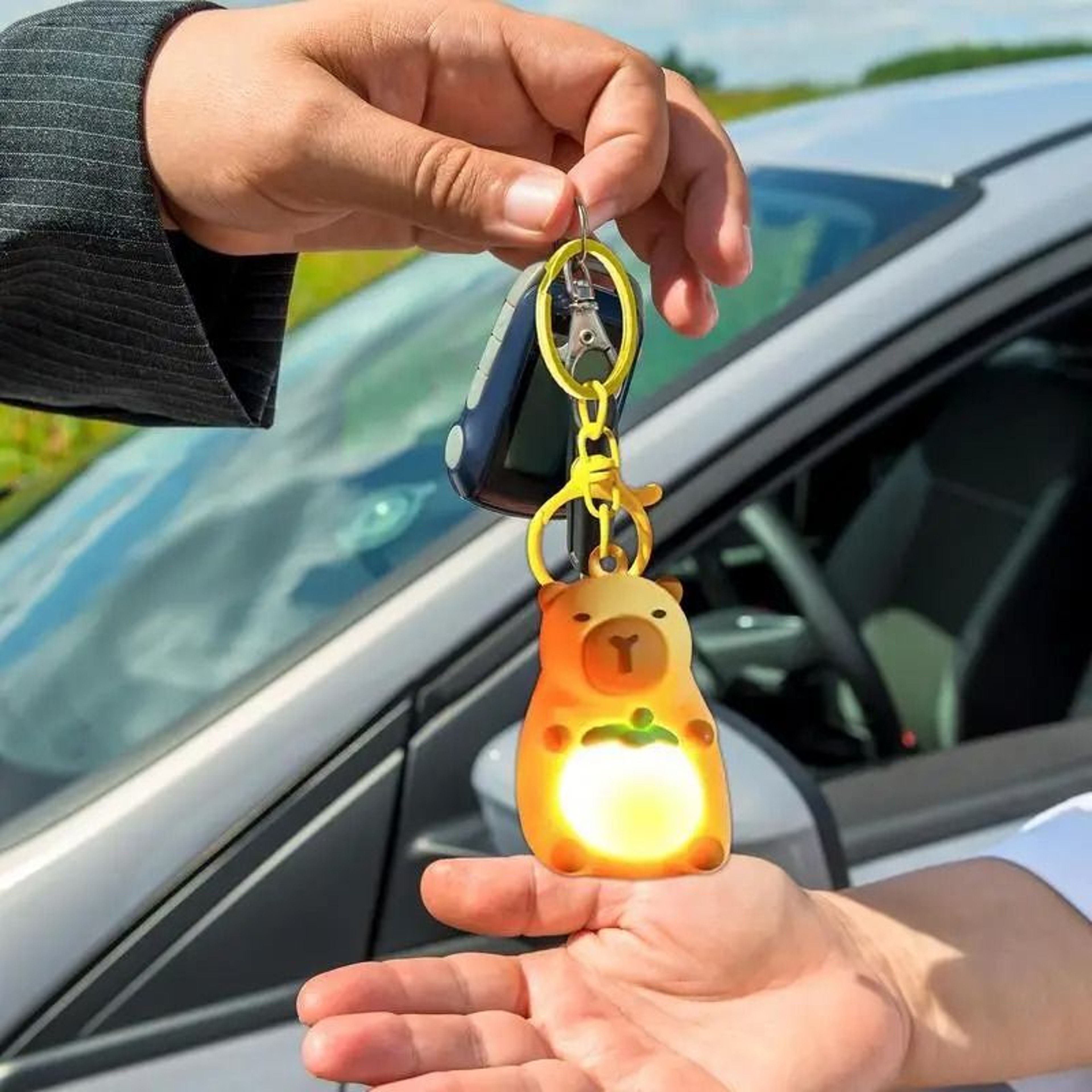 Cute Luminous Capybara Keychain With Light 2