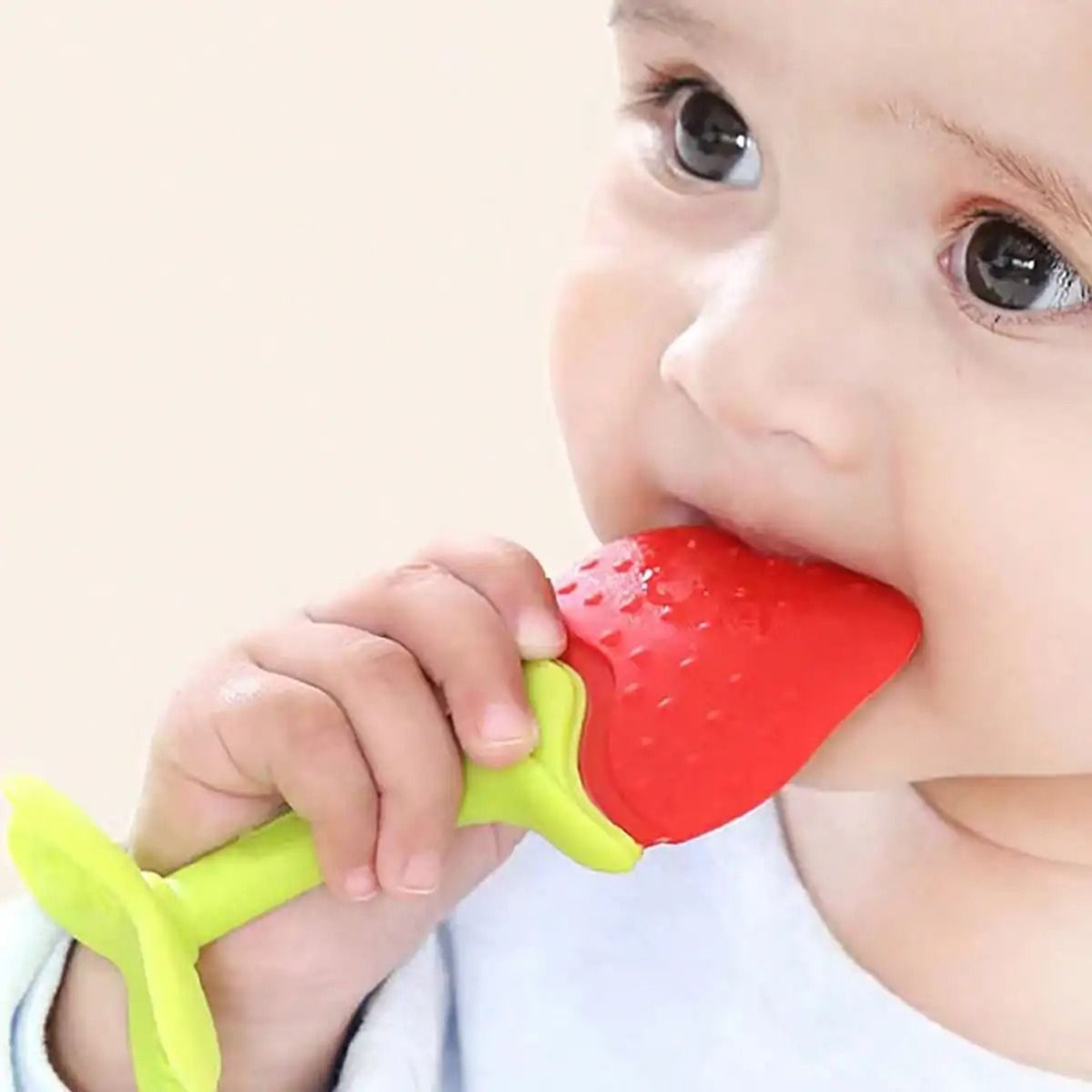 Soft Silicone Strawberry And Grape Baby Teether Ring 0