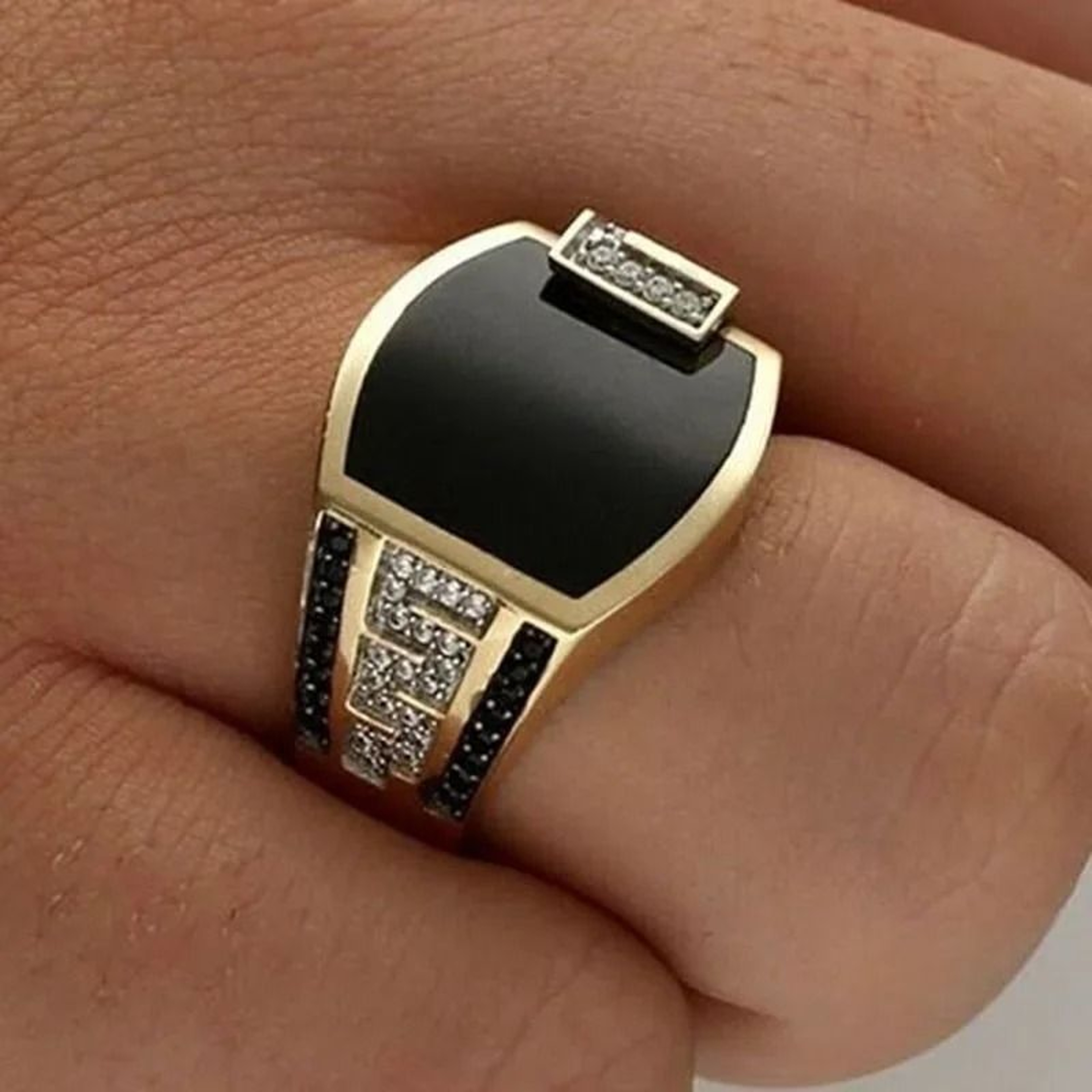 Classic Mens Fashion Ring 2
