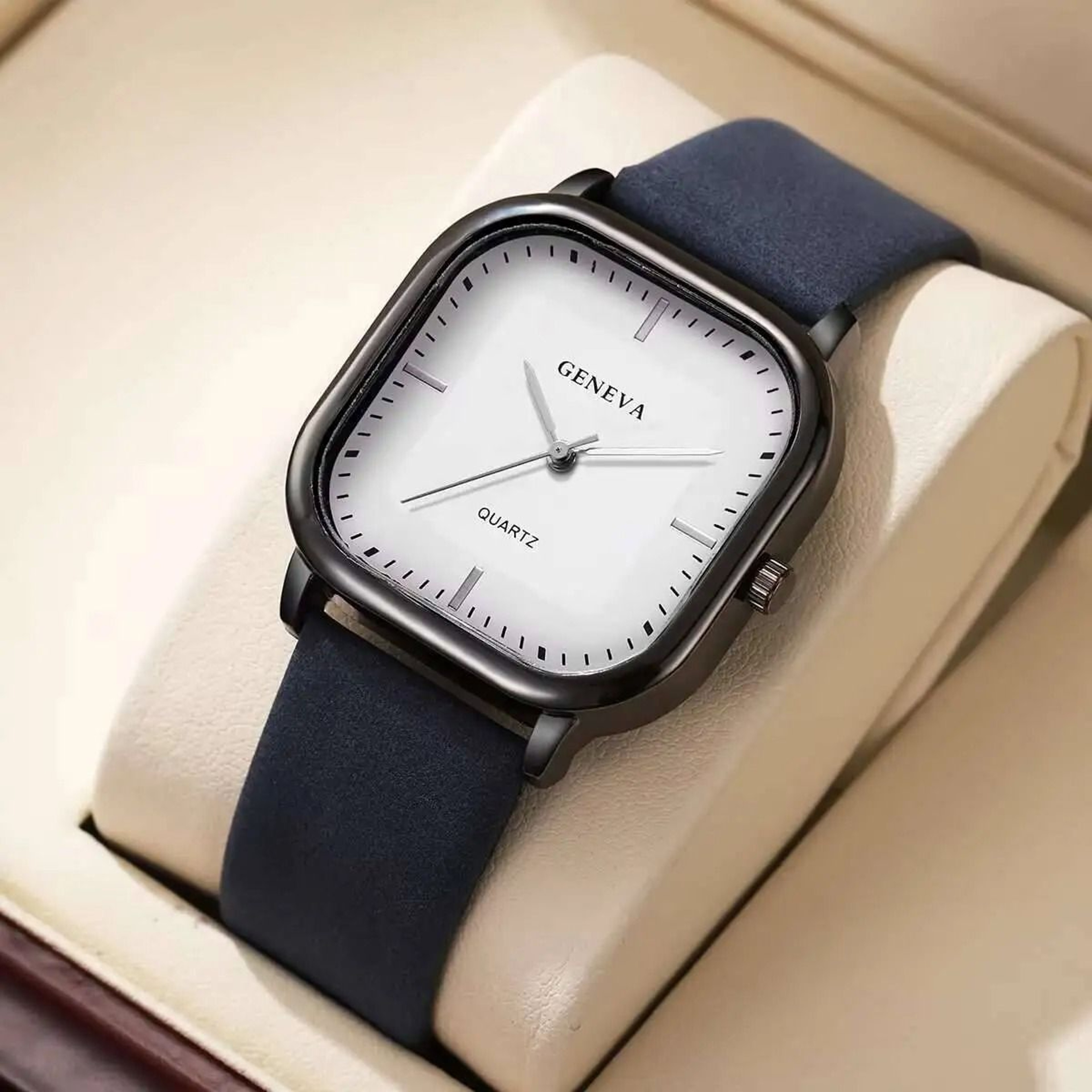 Minimalist Mens Quartz Wristwatch 8