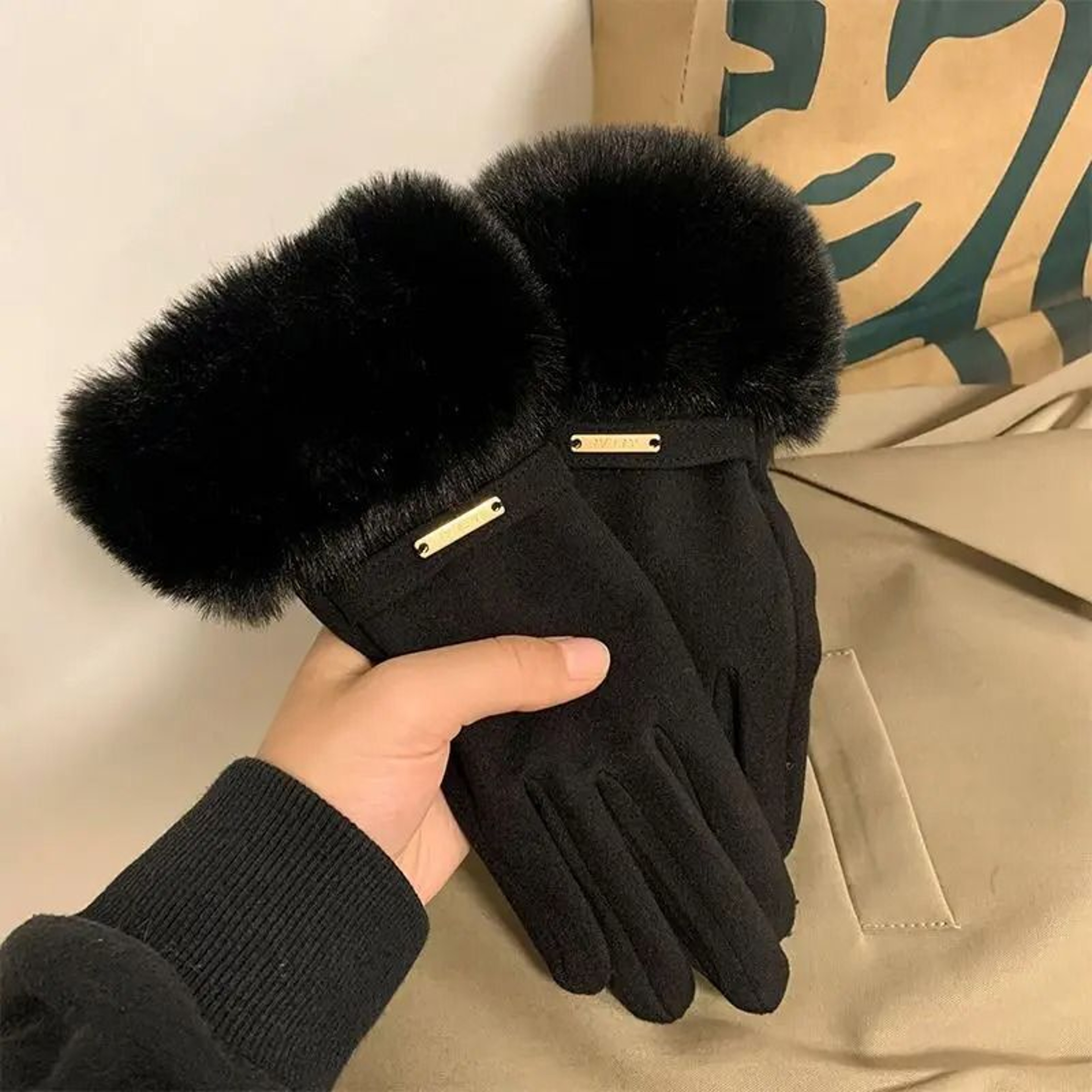 Cozy Winter Plush Touch Screen Gloves For Women 7