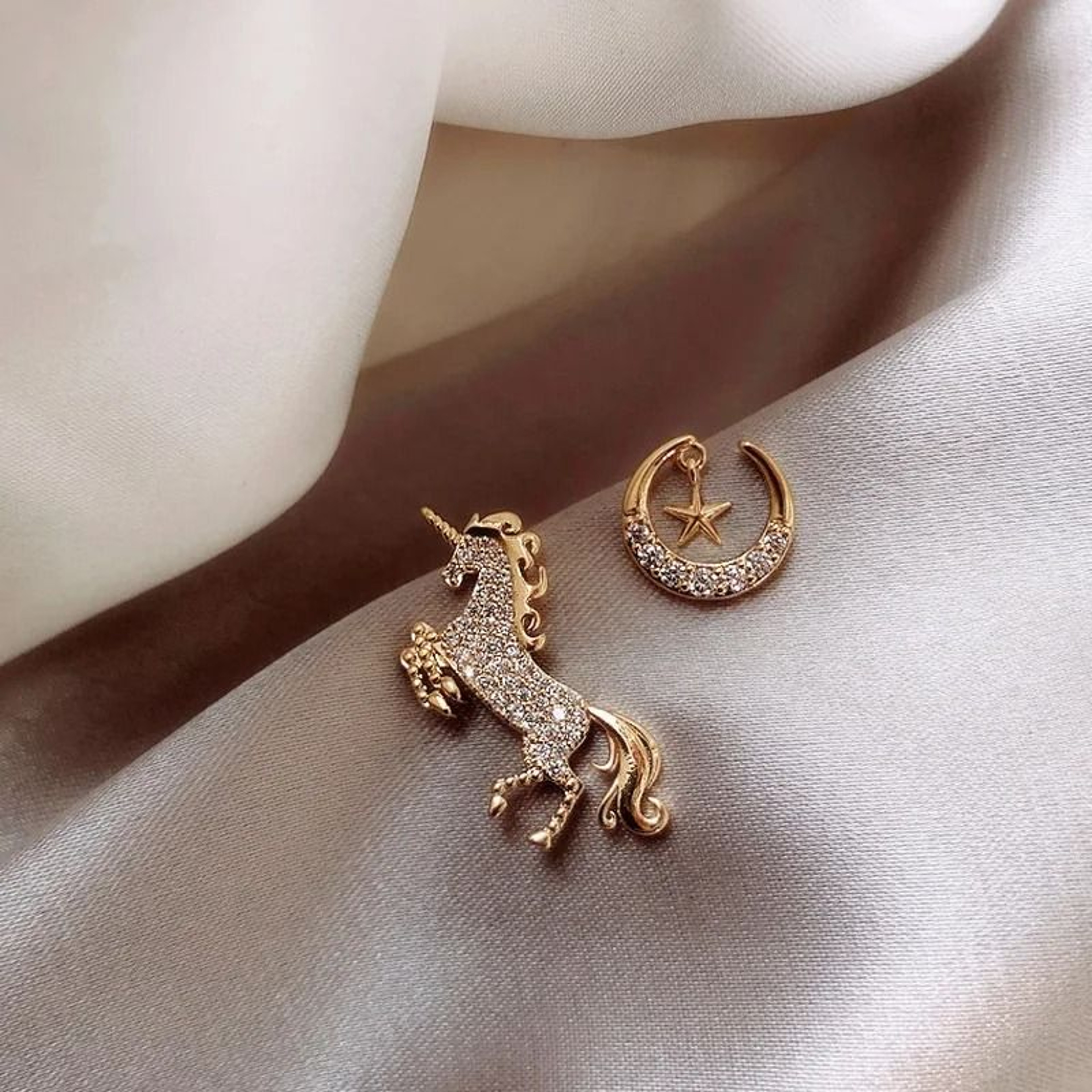Cute Animal Stud Earrings For Women With Pearl And Rhinestone Accents 6