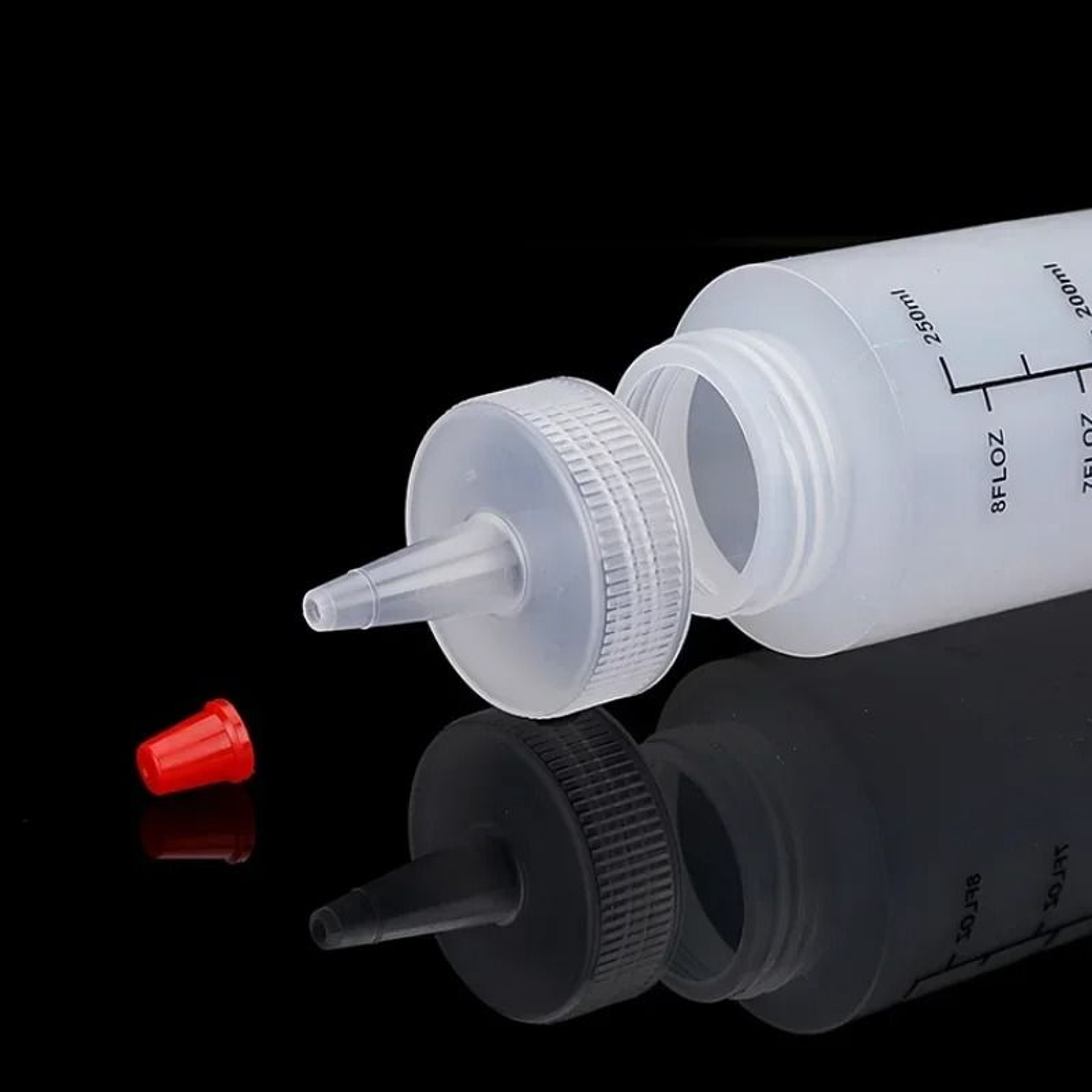 Plastic Squeeze Bottle With Needle Nose Scale For Kitchen Sauce And Oil 4
