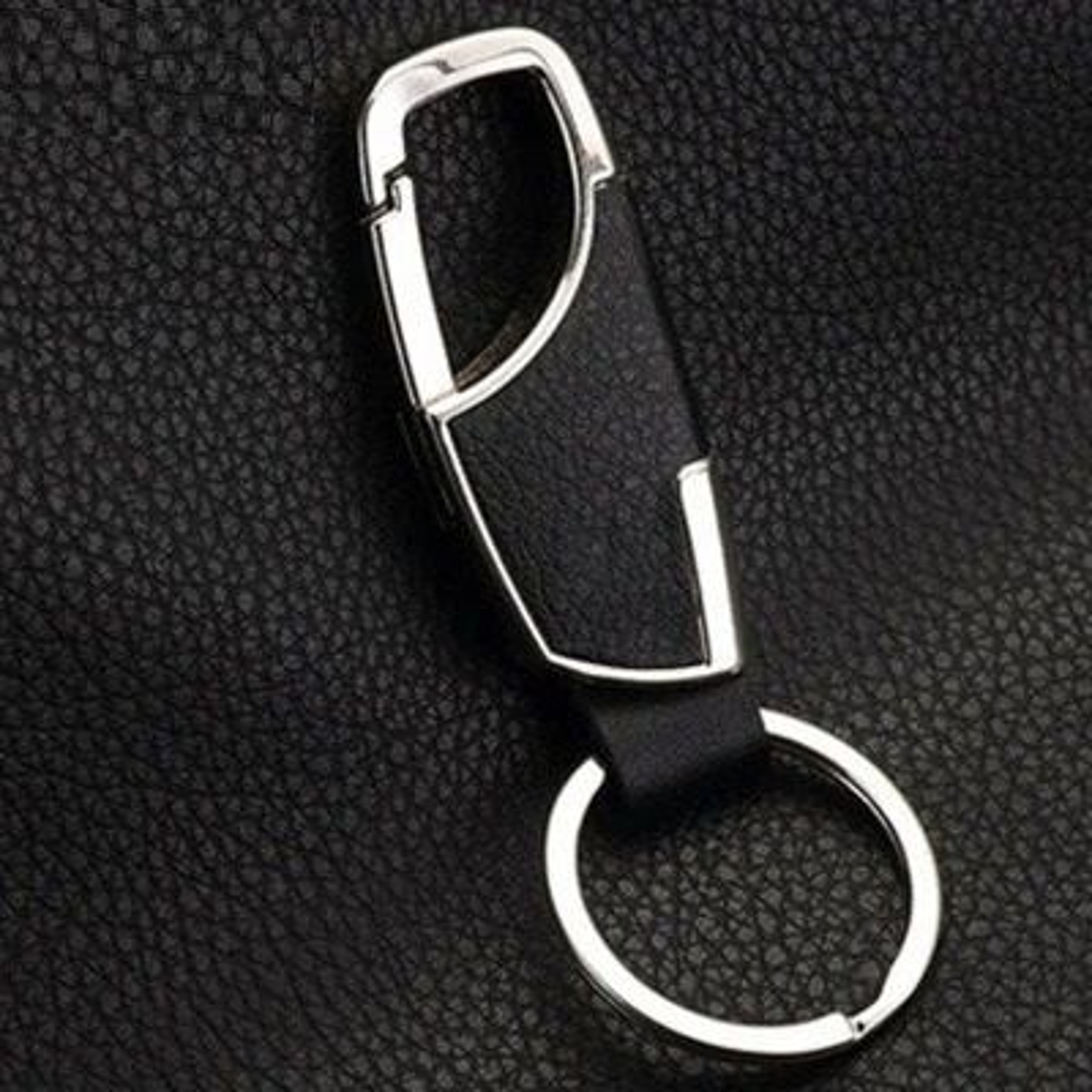 Leather Key Ring With Metal Clip For Everyday Carry 7
