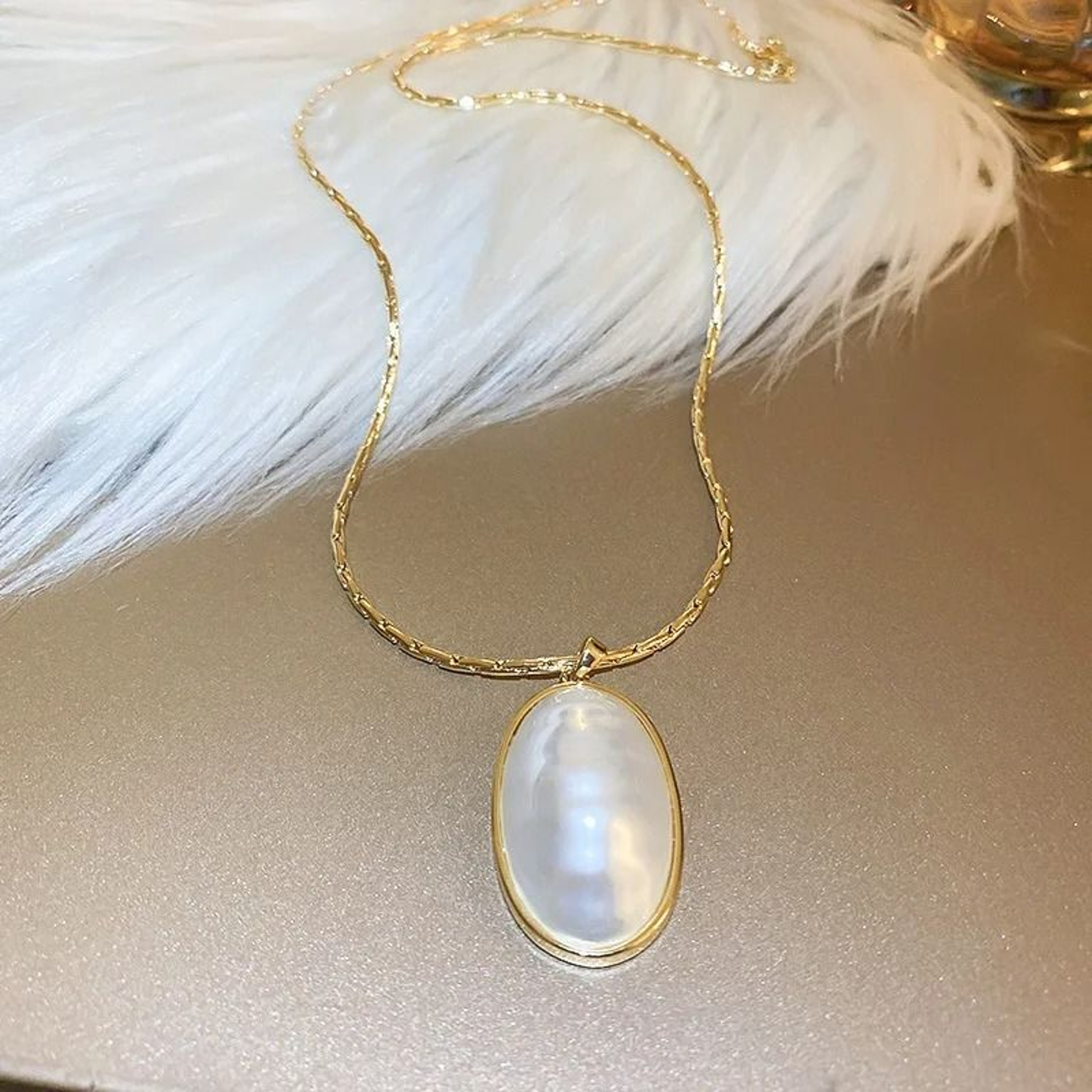 Large Oval Pearl Necklace And Stud Earring Set For Women 1