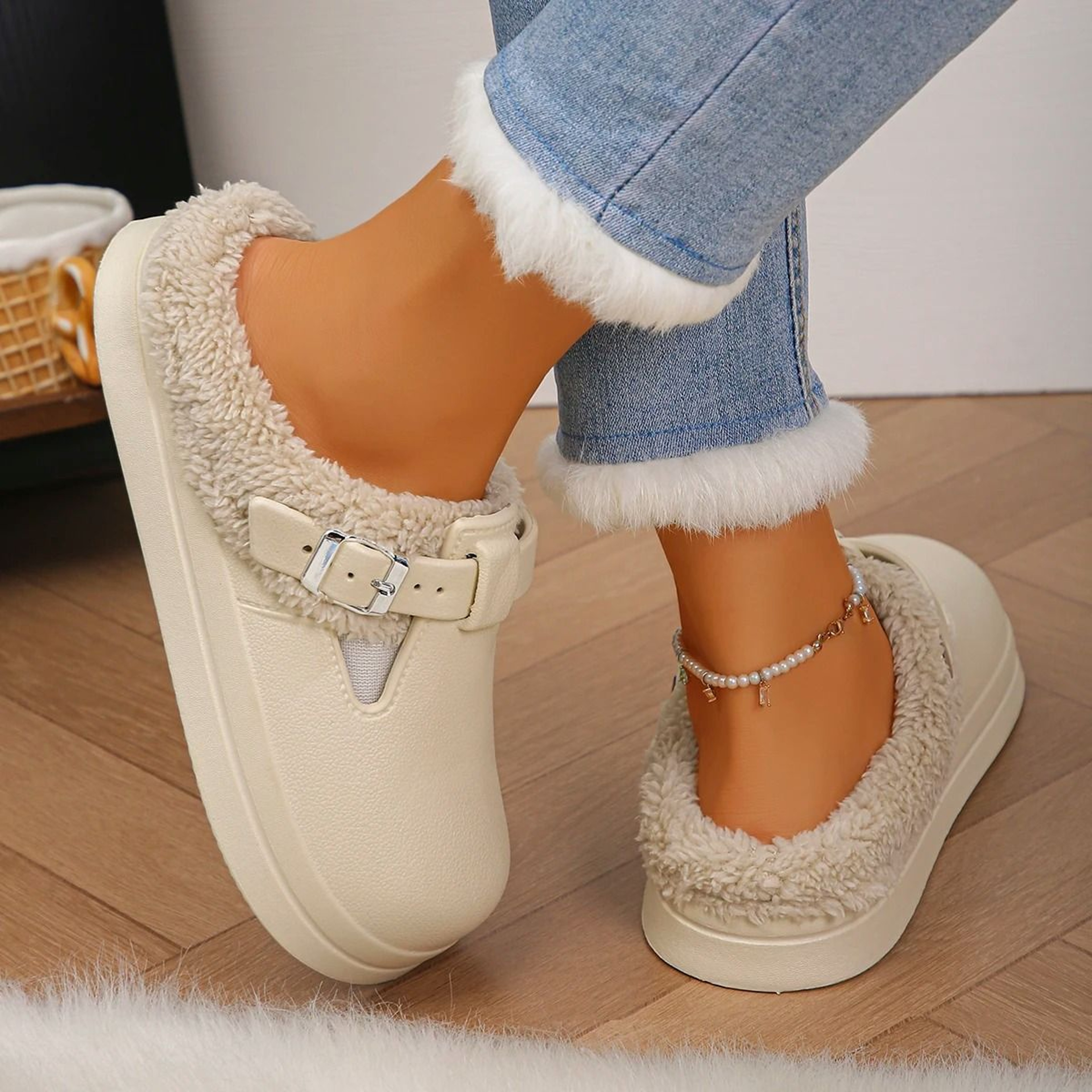 Waterproof Plush Winter Mules Slippers For Women 4