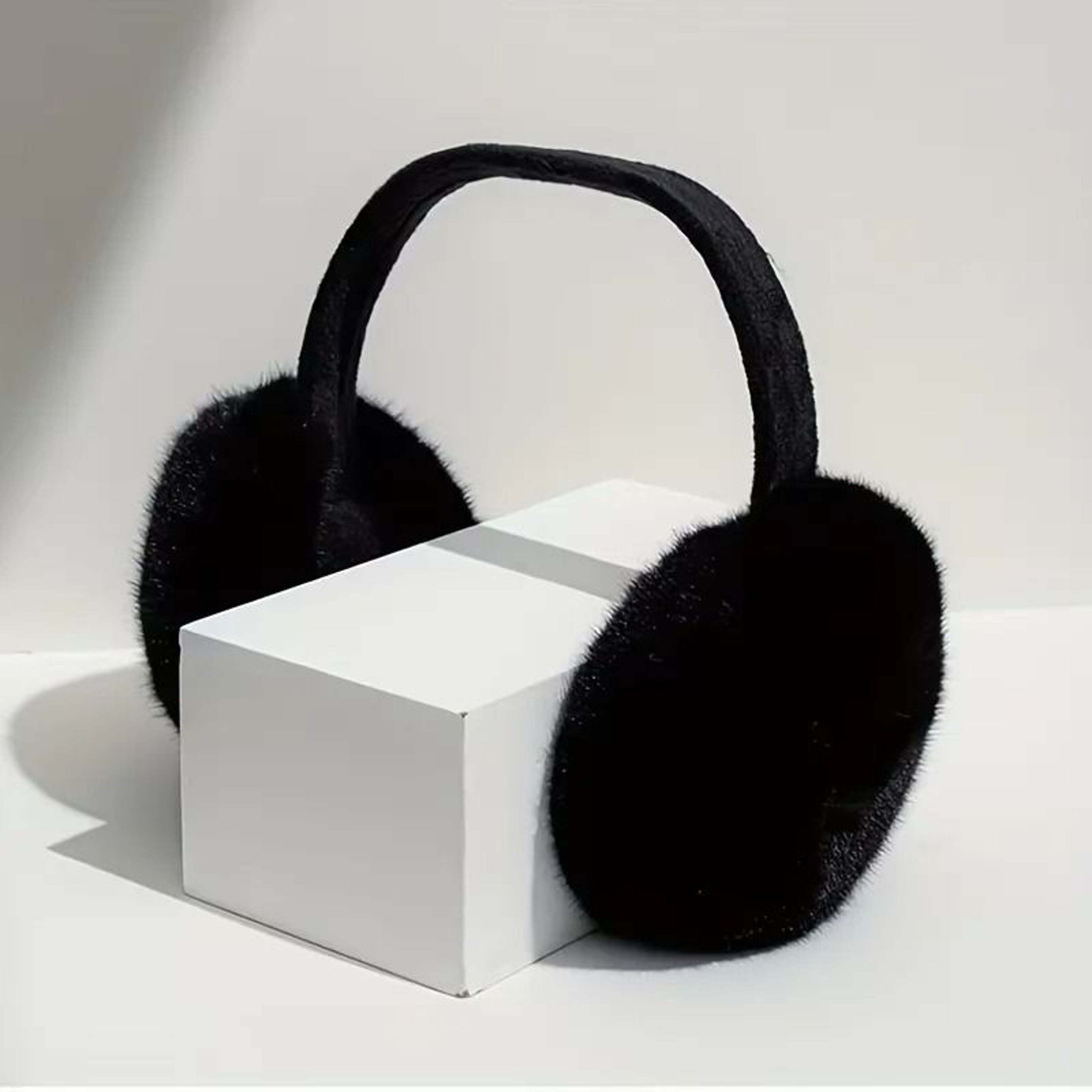 Soft Plush Winter Earmuffs For Warm Ear Protection 4