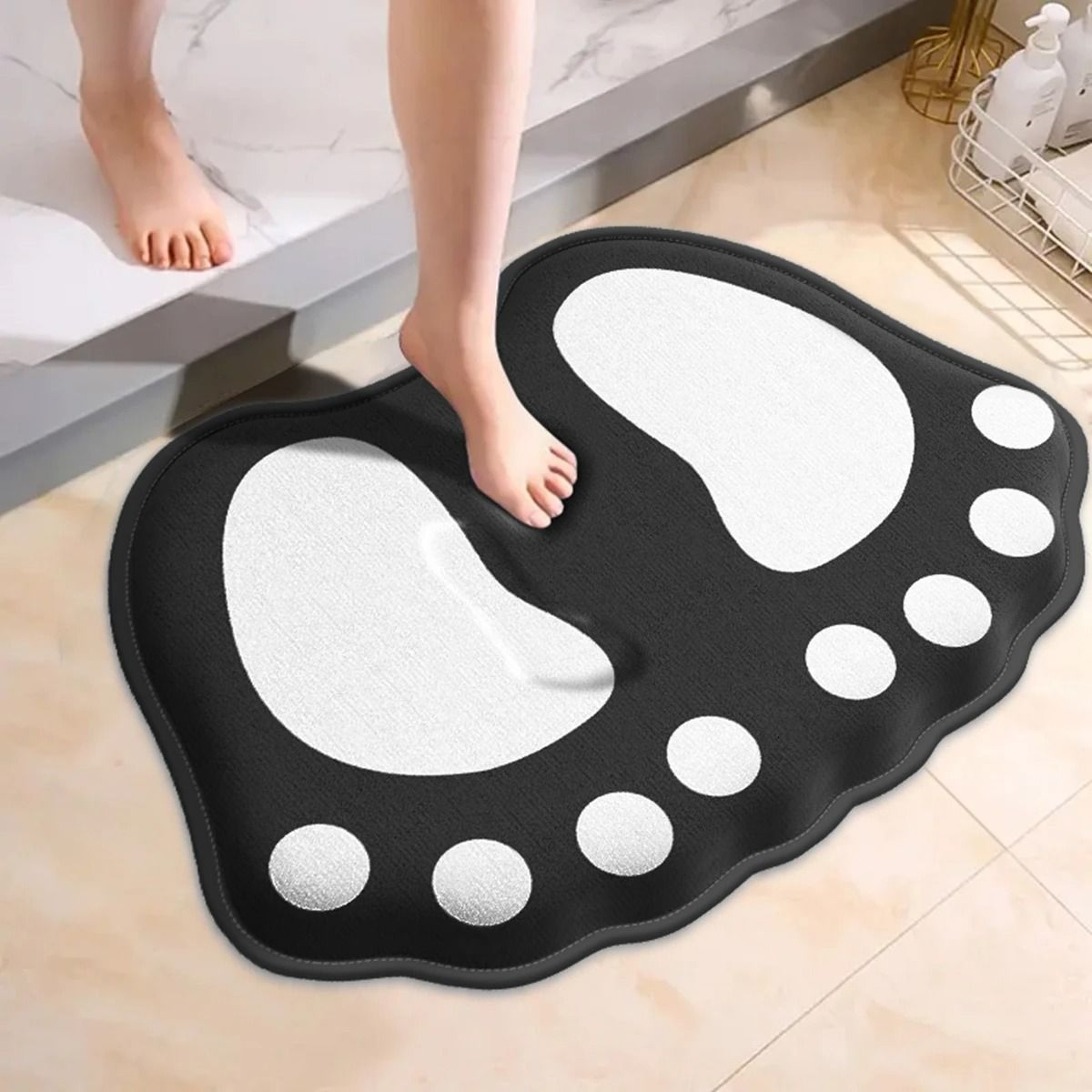 Soft Absorbent Claw Pattern Bath Mat For Bathroom And Home 2
