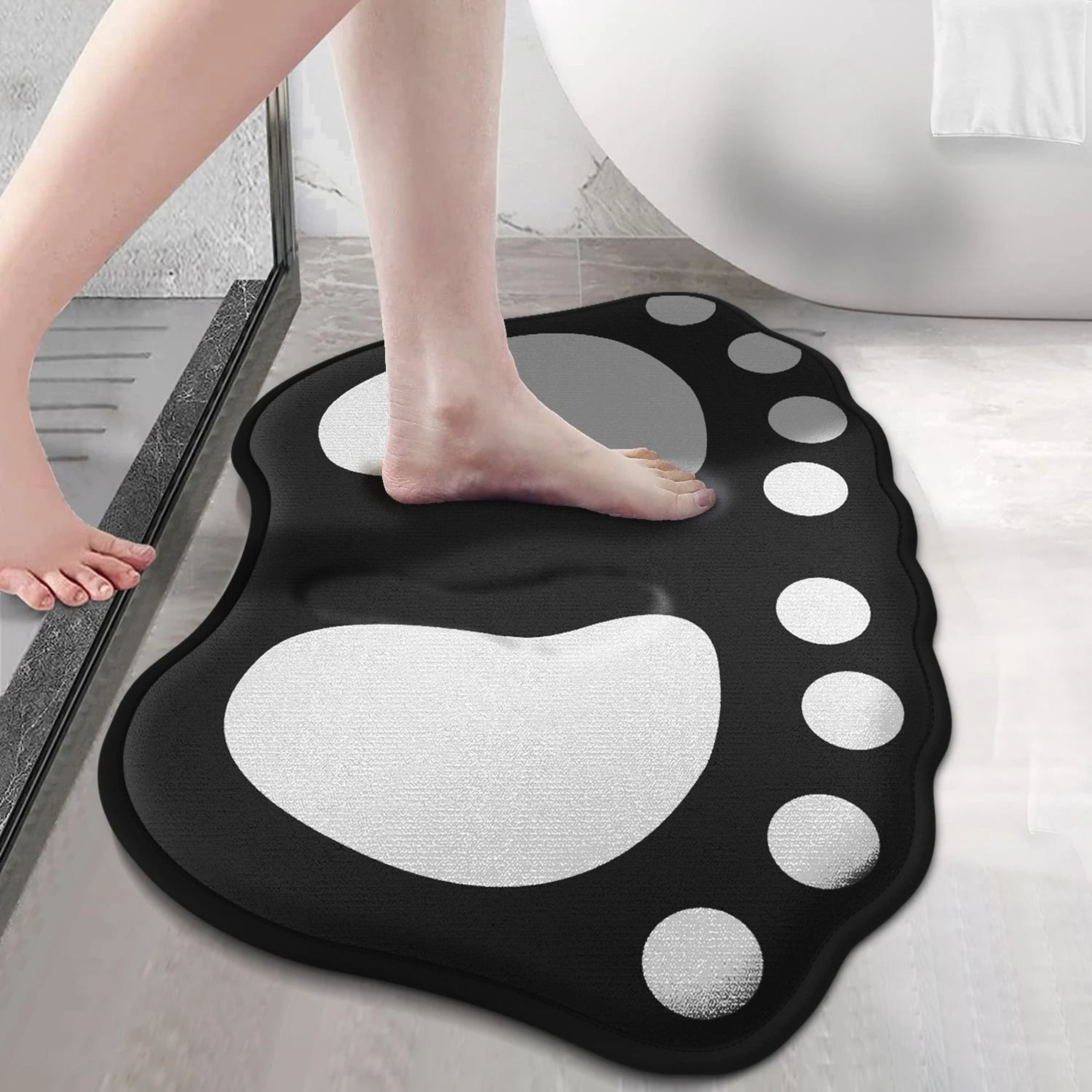 Soft Absorbent Claw Pattern Bath Mat For Bathroom And Home 6