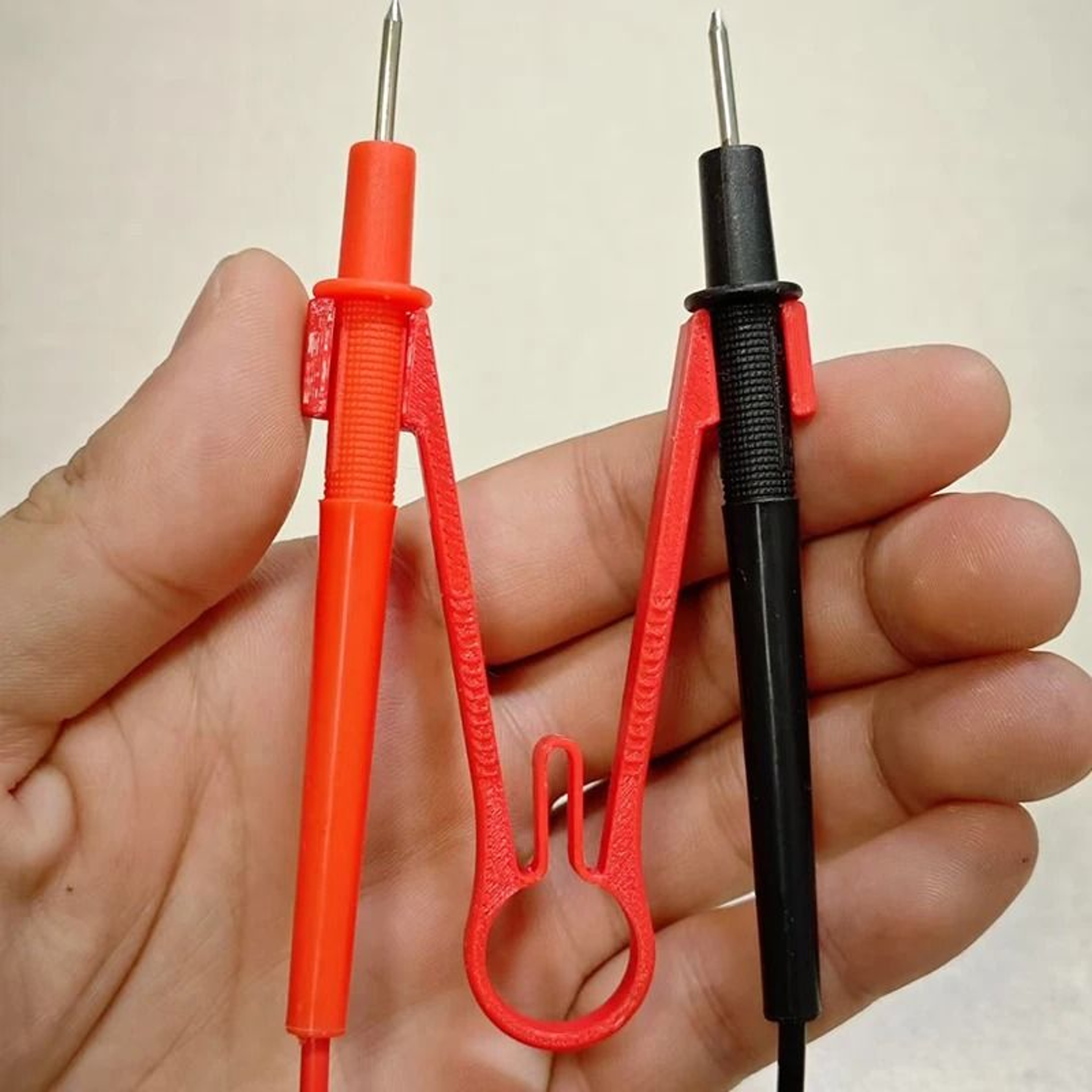 Compact Multimeter Probe Holder For Single Hand Use 4